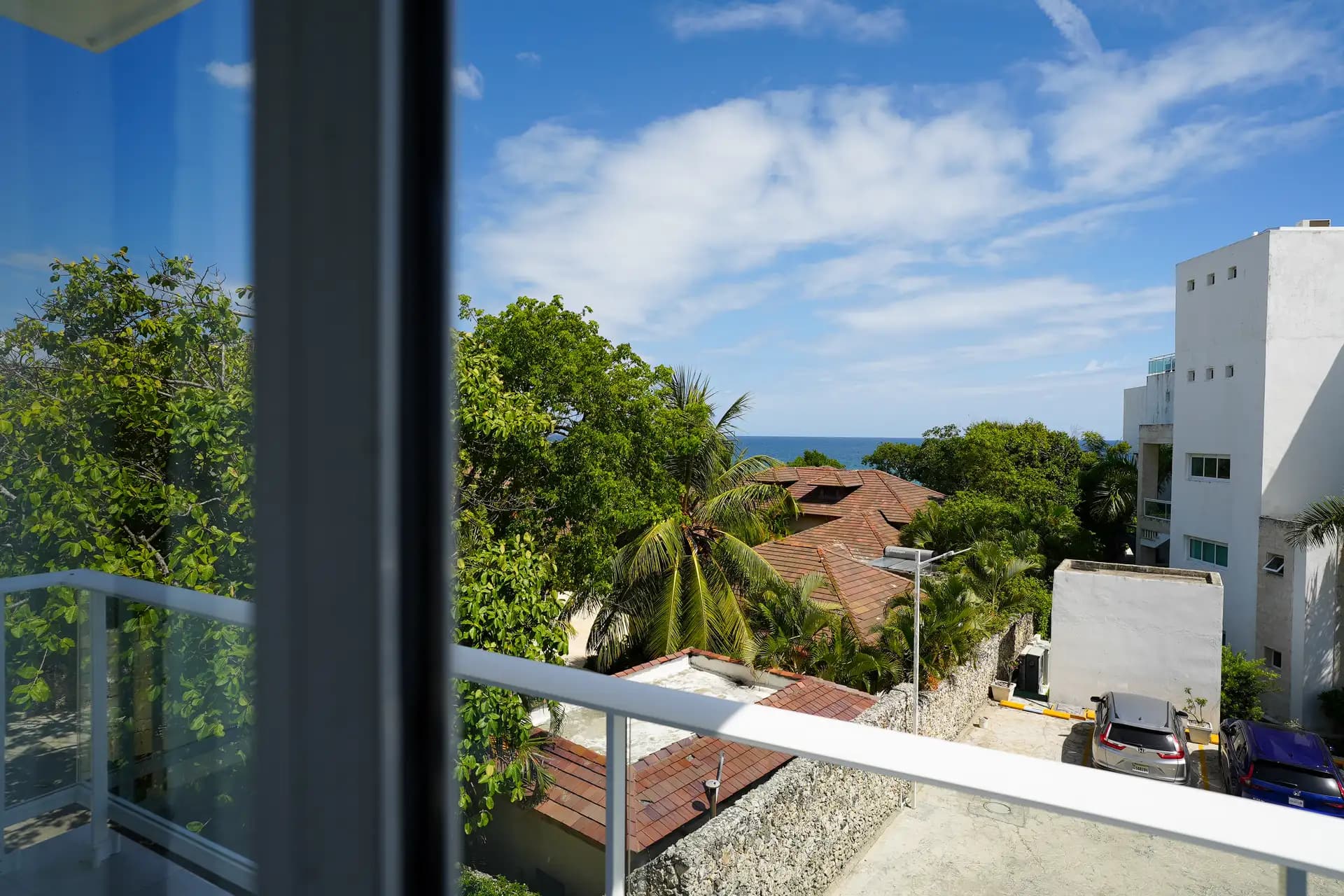 Moderne Eigentumswohnung mit 1 Schlafzimmer und Meerblick (3. Stock) – Breeze Building, Sosúa, Foto 10