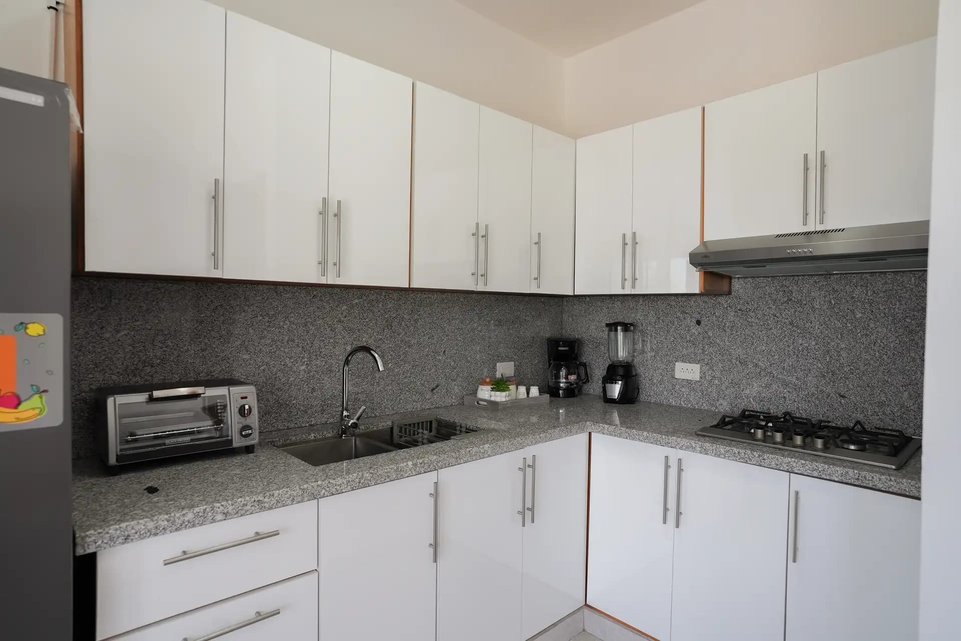 Moderne Eigentumswohnung mit 1 Schlafzimmer und Meerblick (3. Stock) – Breeze Building, Sosúa, Foto 13