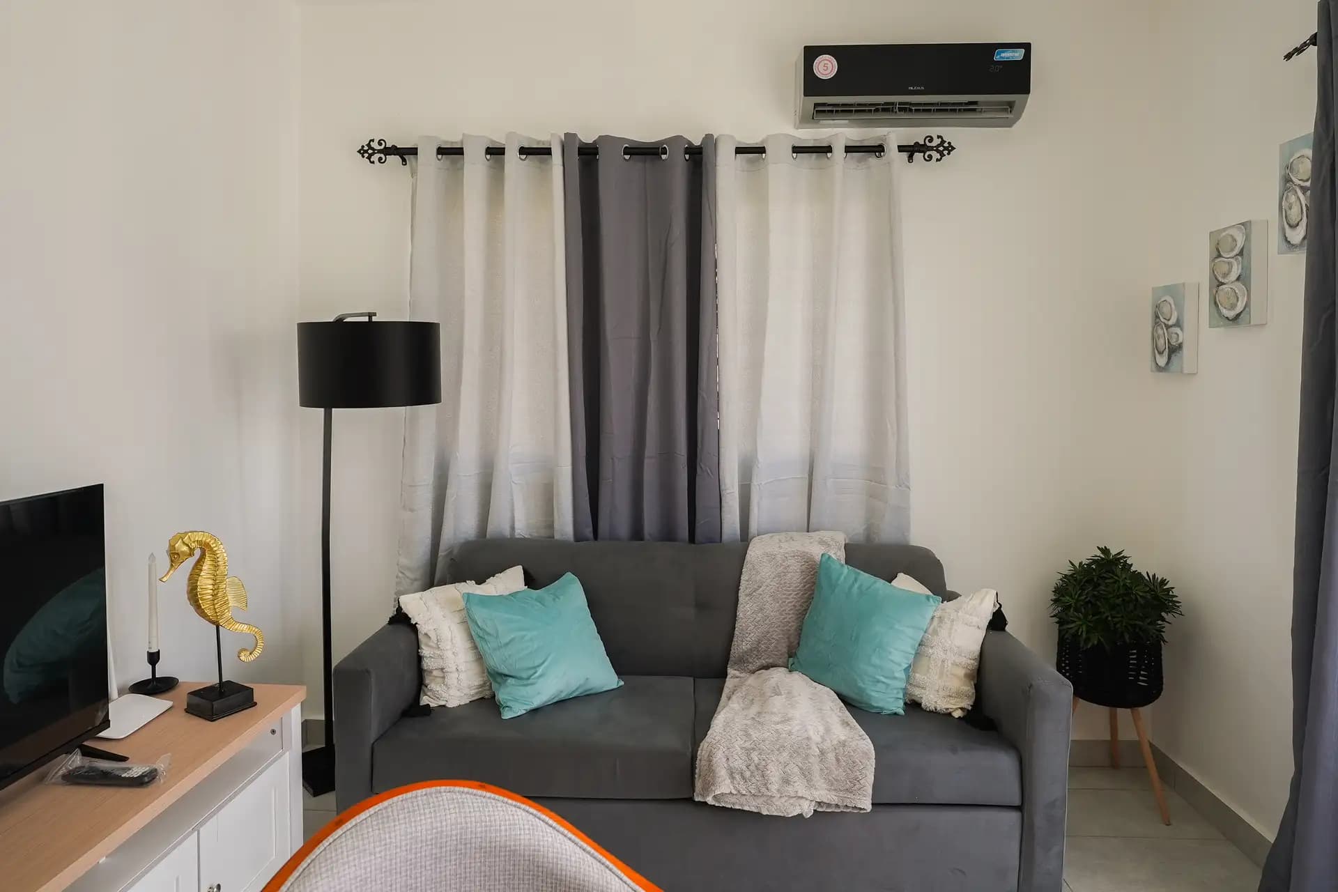 Moderne Eigentumswohnung mit 1 Schlafzimmer und Meerblick (3. Stock) – Breeze Building, Sosúa, Foto 2