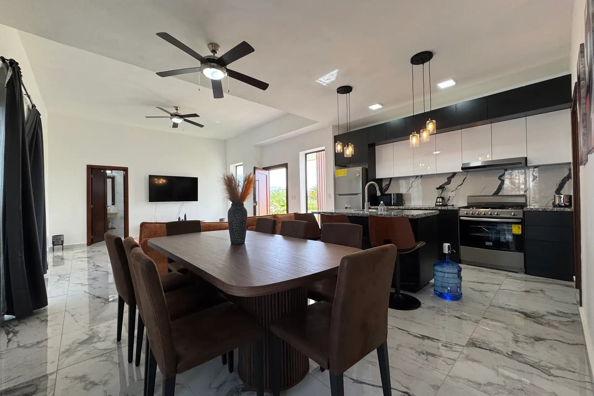 Villa moderna de lujo de 3 habitaciones con piscina privada en venta en Sosúa Ocean Village, foto 4