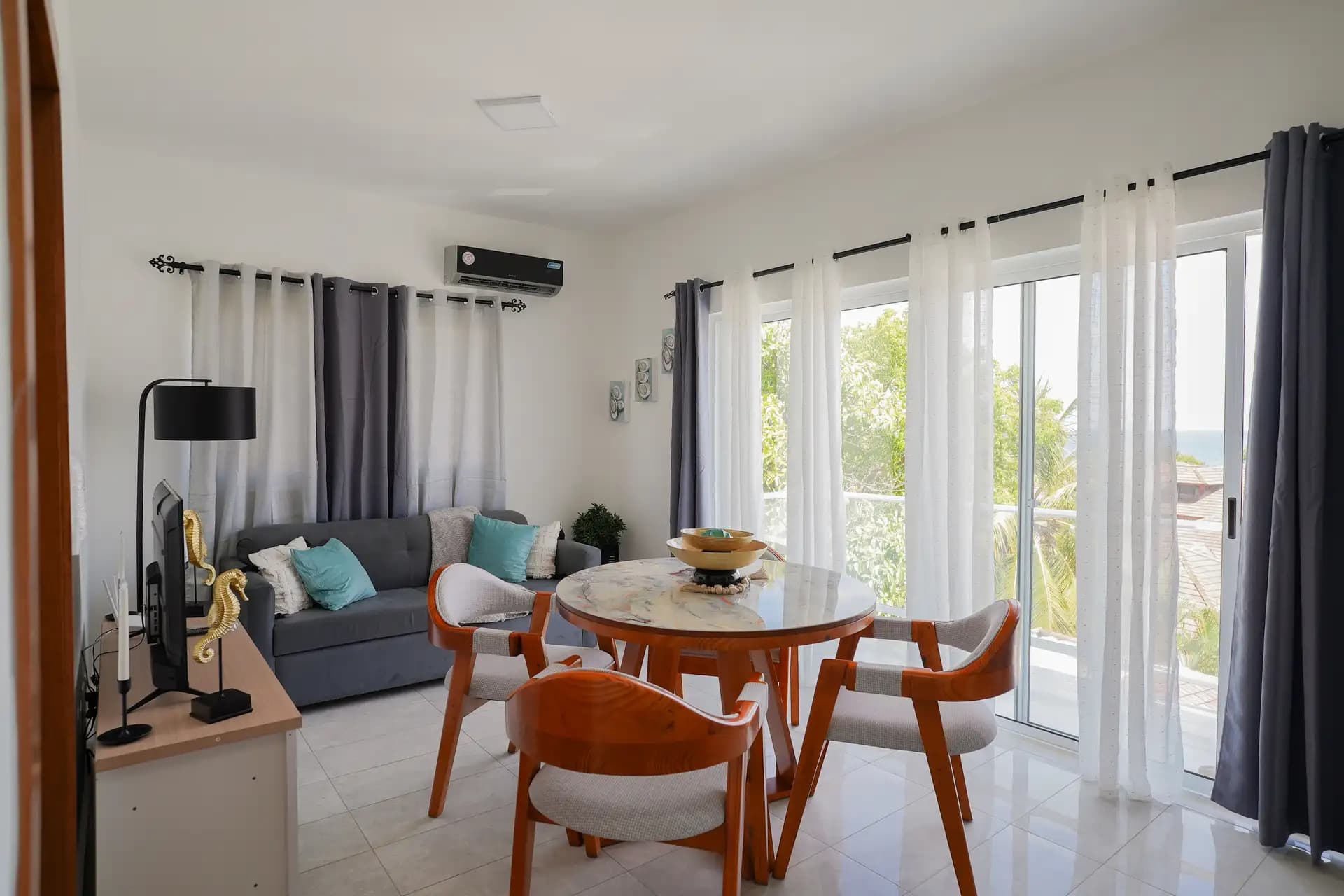 Moderne Eigentumswohnung mit 1 Schlafzimmer und Meerblick (3. Stock) – Breeze Building, Sosúa, Foto 6