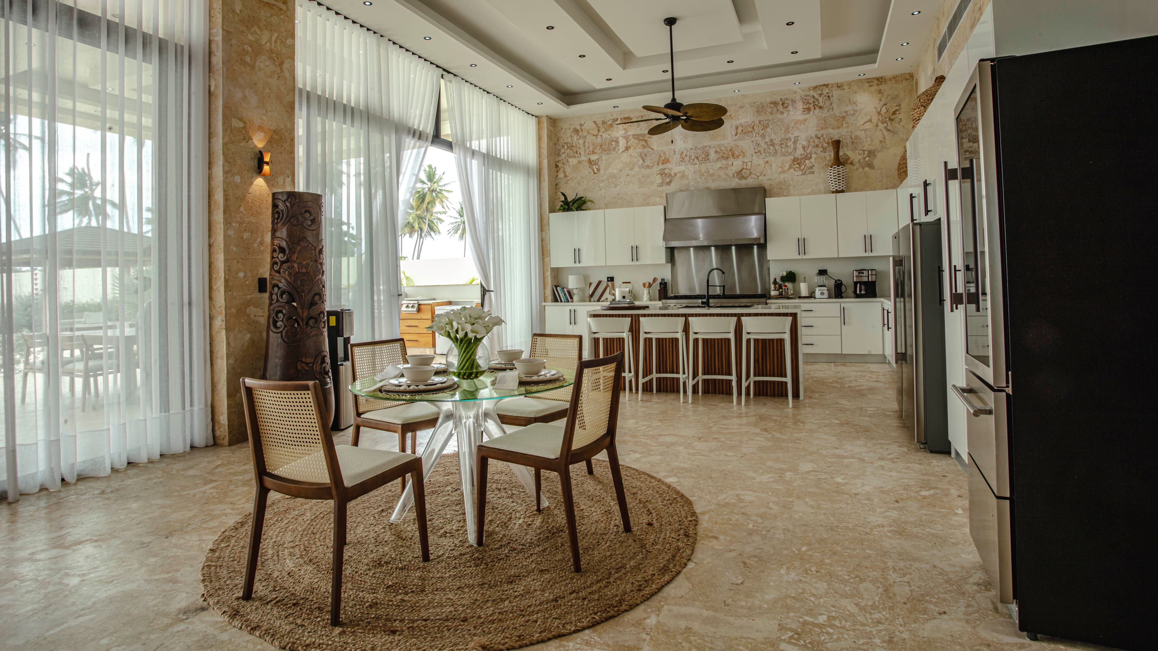 3-Bedroom Beachfront Coralina Stone Villa in Gaspard Hernandez, photo 10