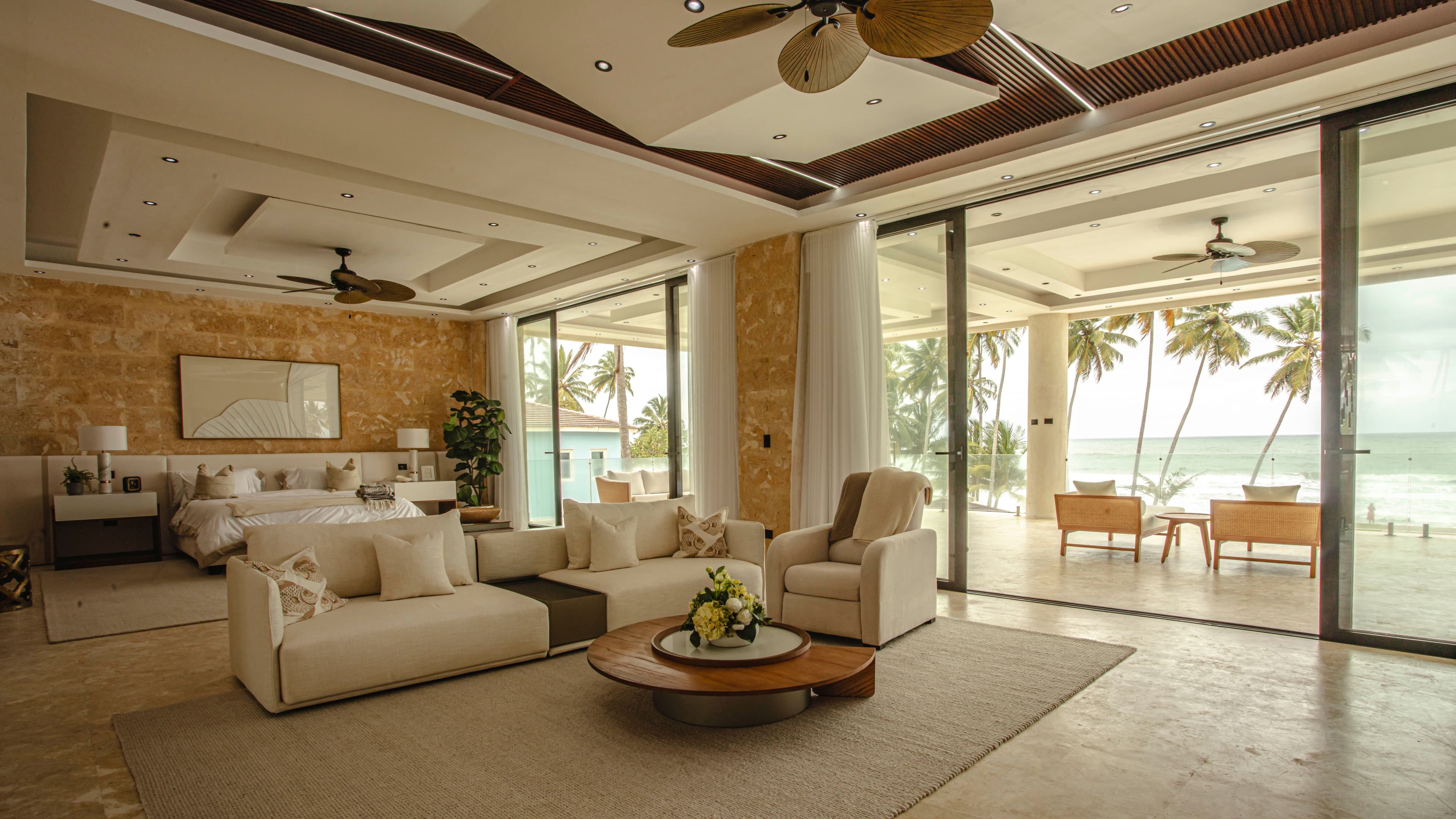 3-Bedroom Beachfront Coralina Stone Villa in Gaspard Hernandez, photo 18
