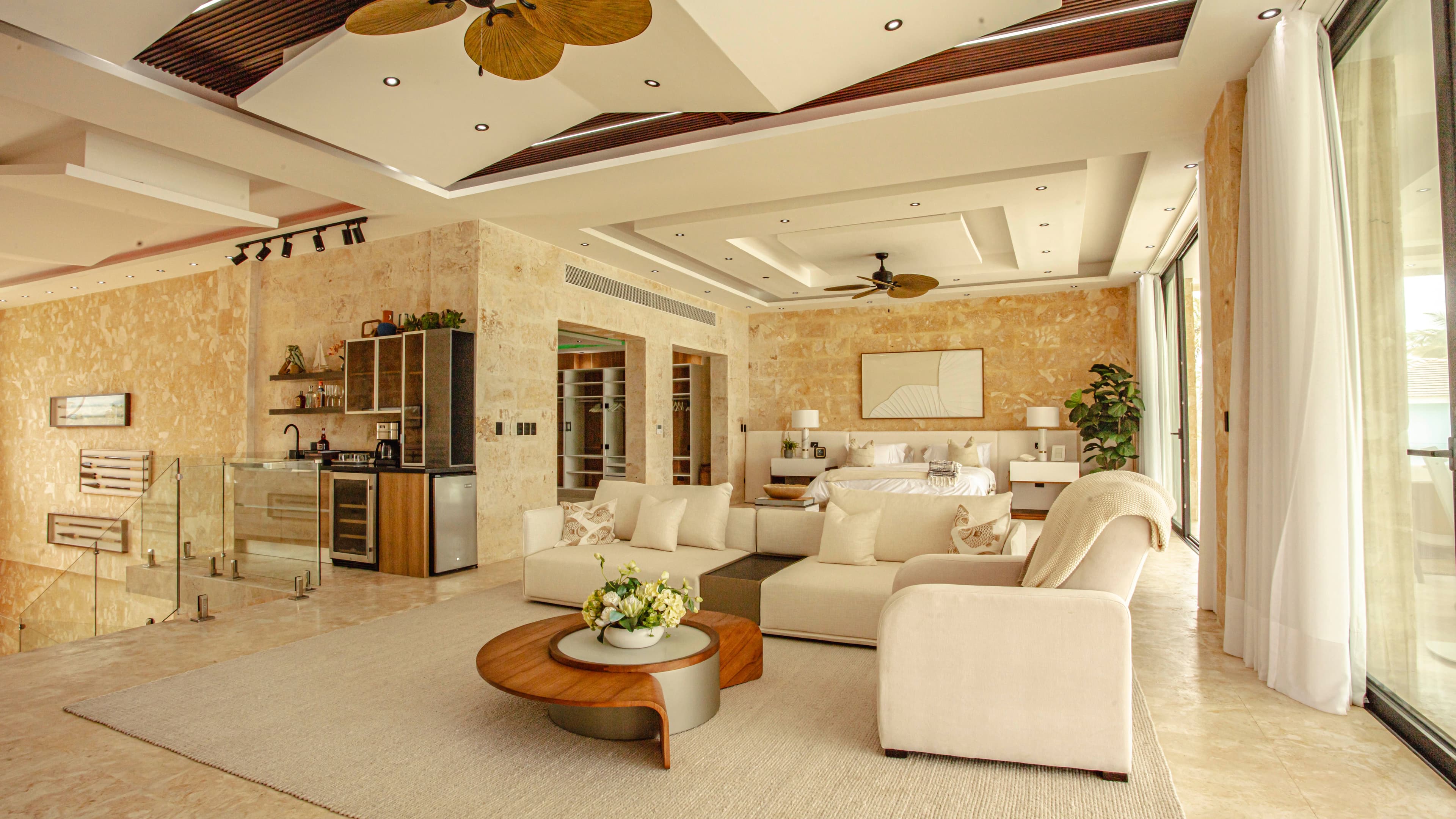 3-Bedroom Beachfront Coralina Stone Villa in Gaspard Hernandez, photo 19