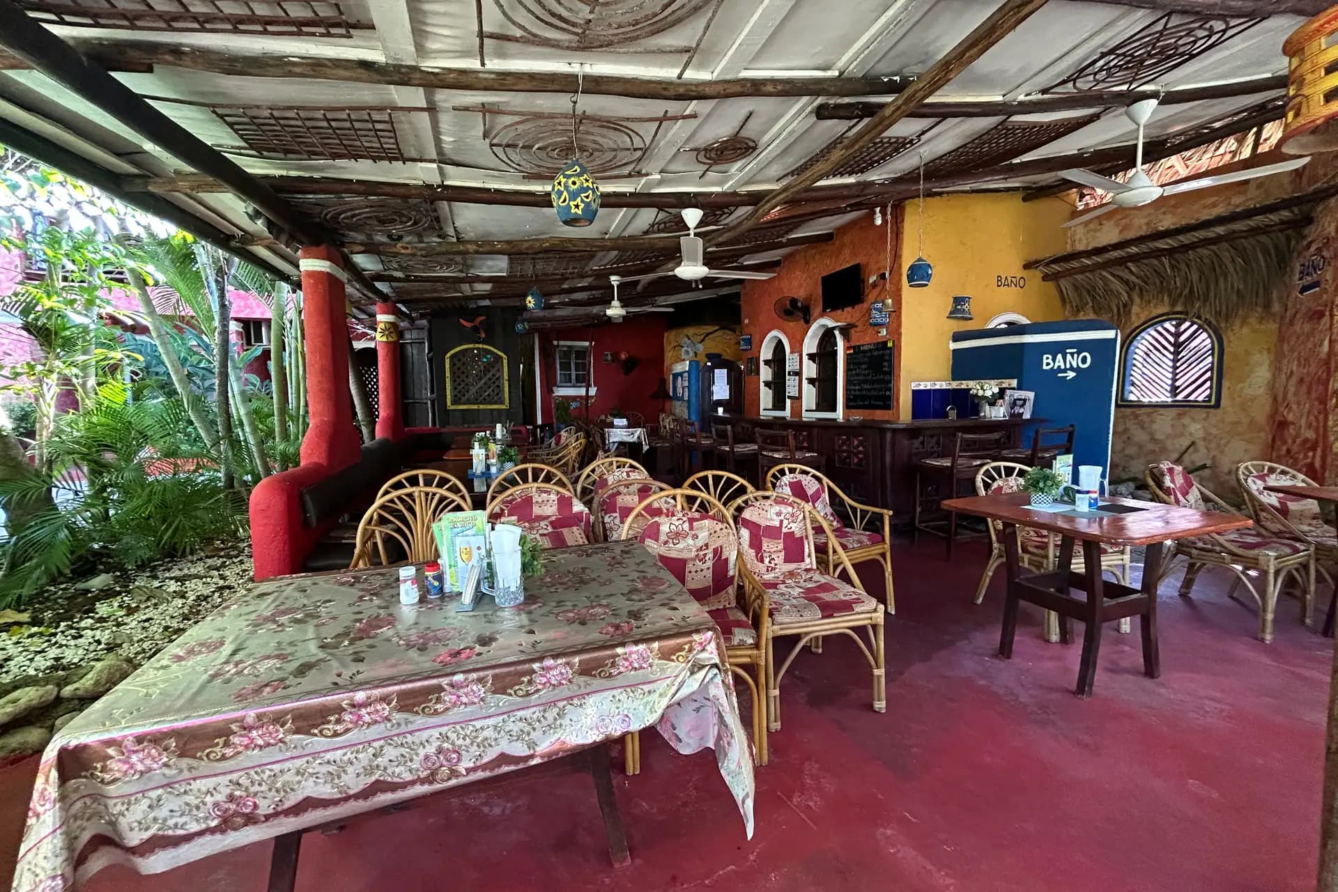 Business Opportunity - Mexican Style Hotel steps away from the Beach، الصورة 4
