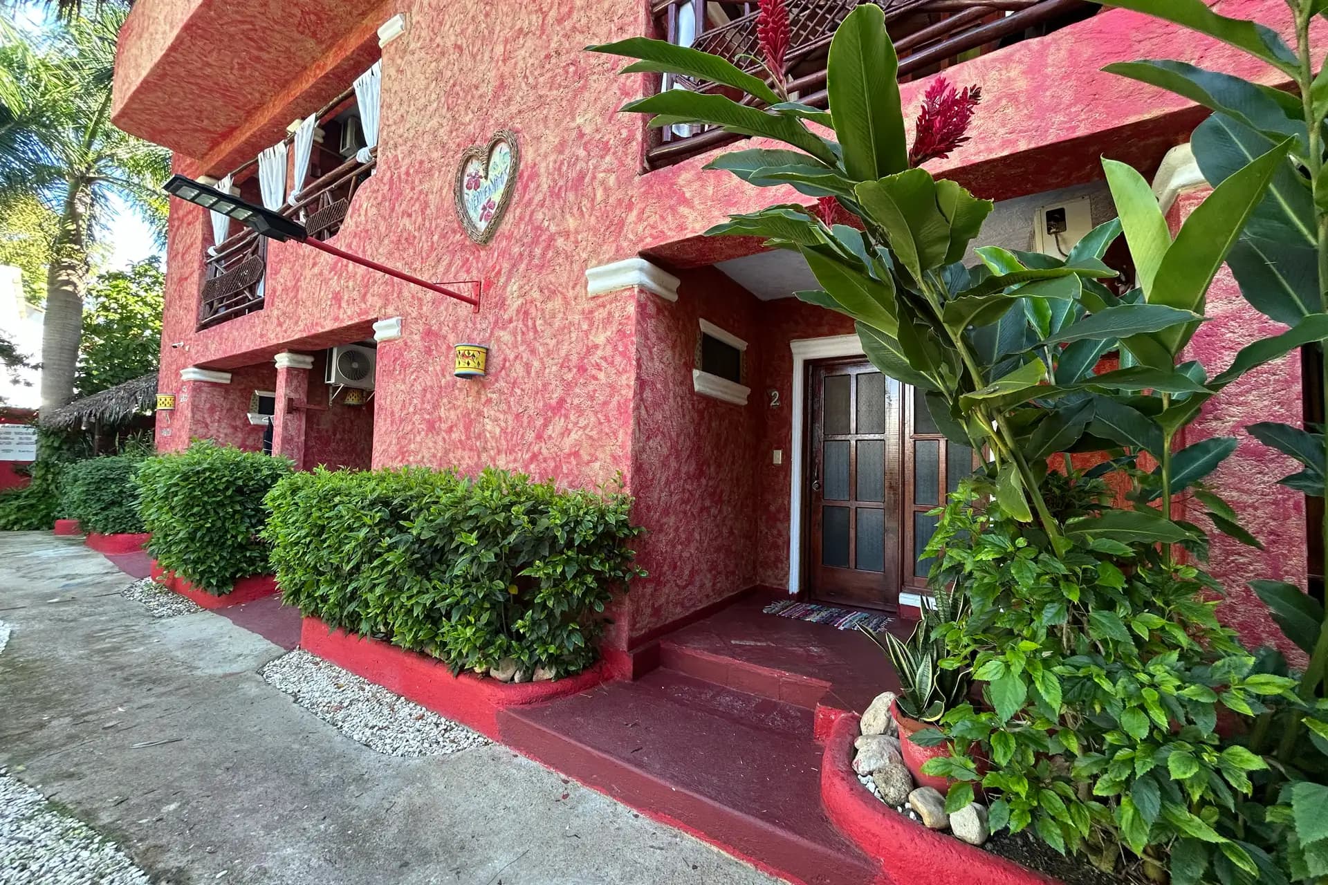 Business Opportunity - Mexican Style Hotel steps away from the Beach، الصورة 10