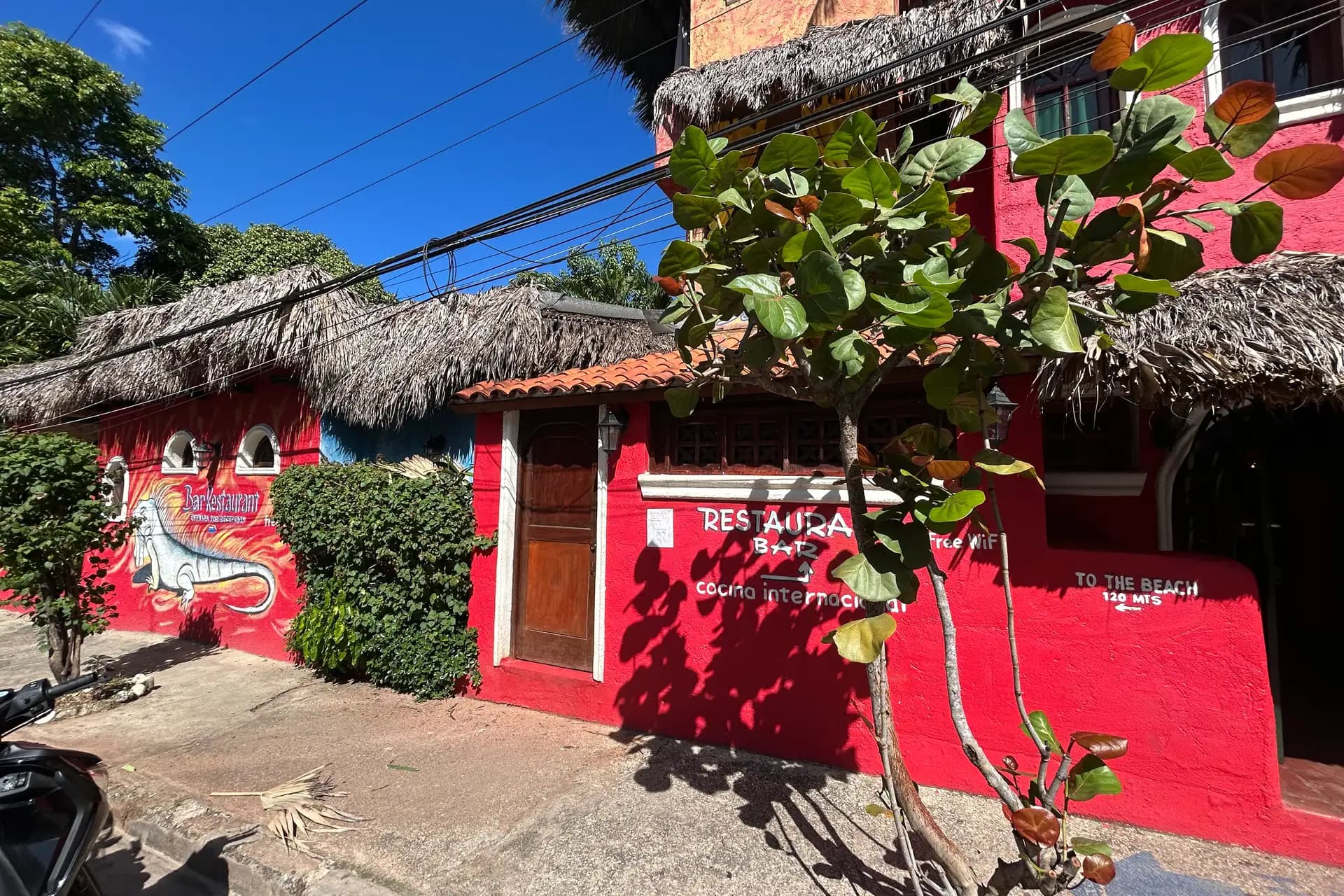 Business Opportunity - Mexican Style Hotel steps away from the Beach، الصورة 36