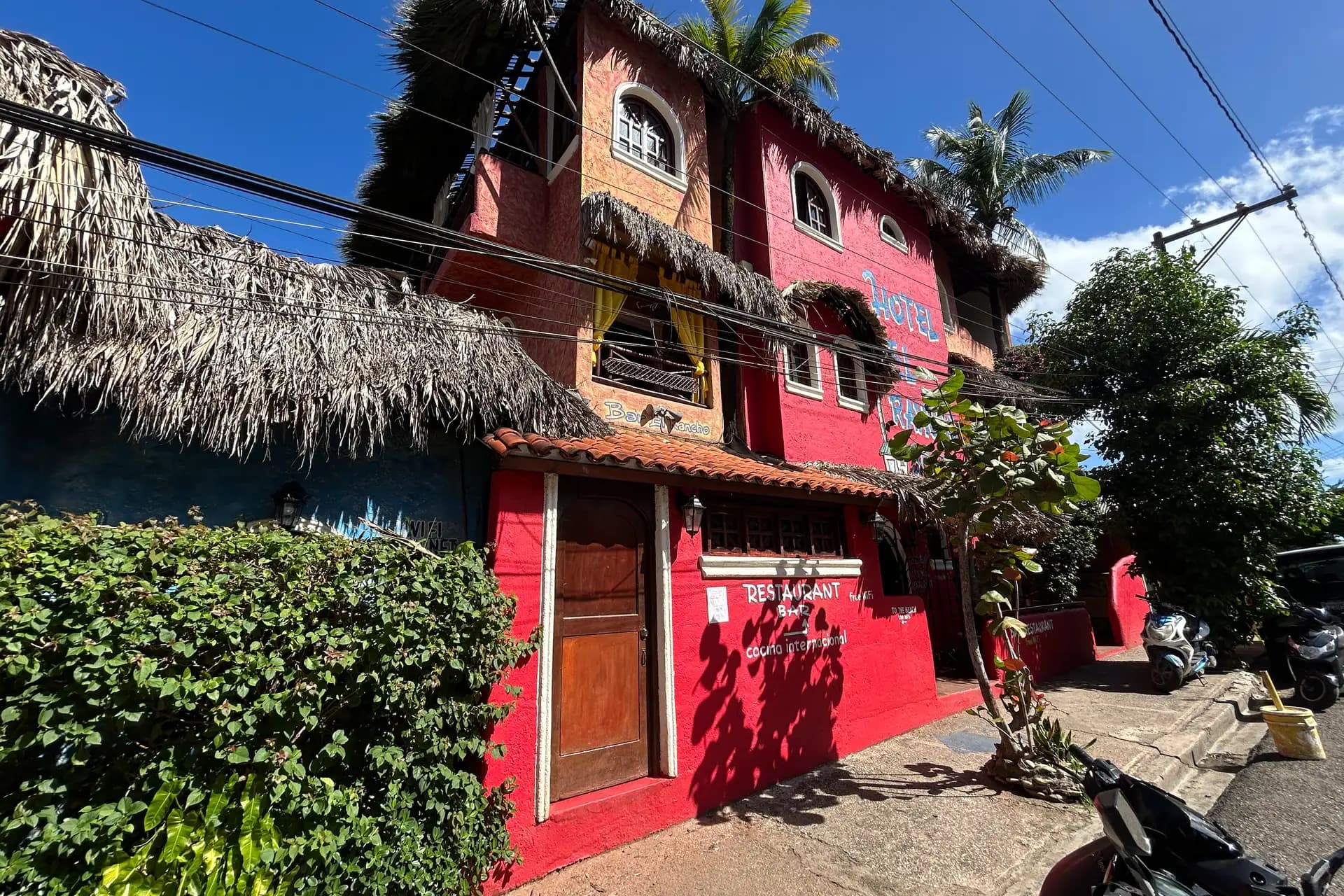 Business Opportunity - Mexican Style Hotel steps away from the Beach، الصورة 38