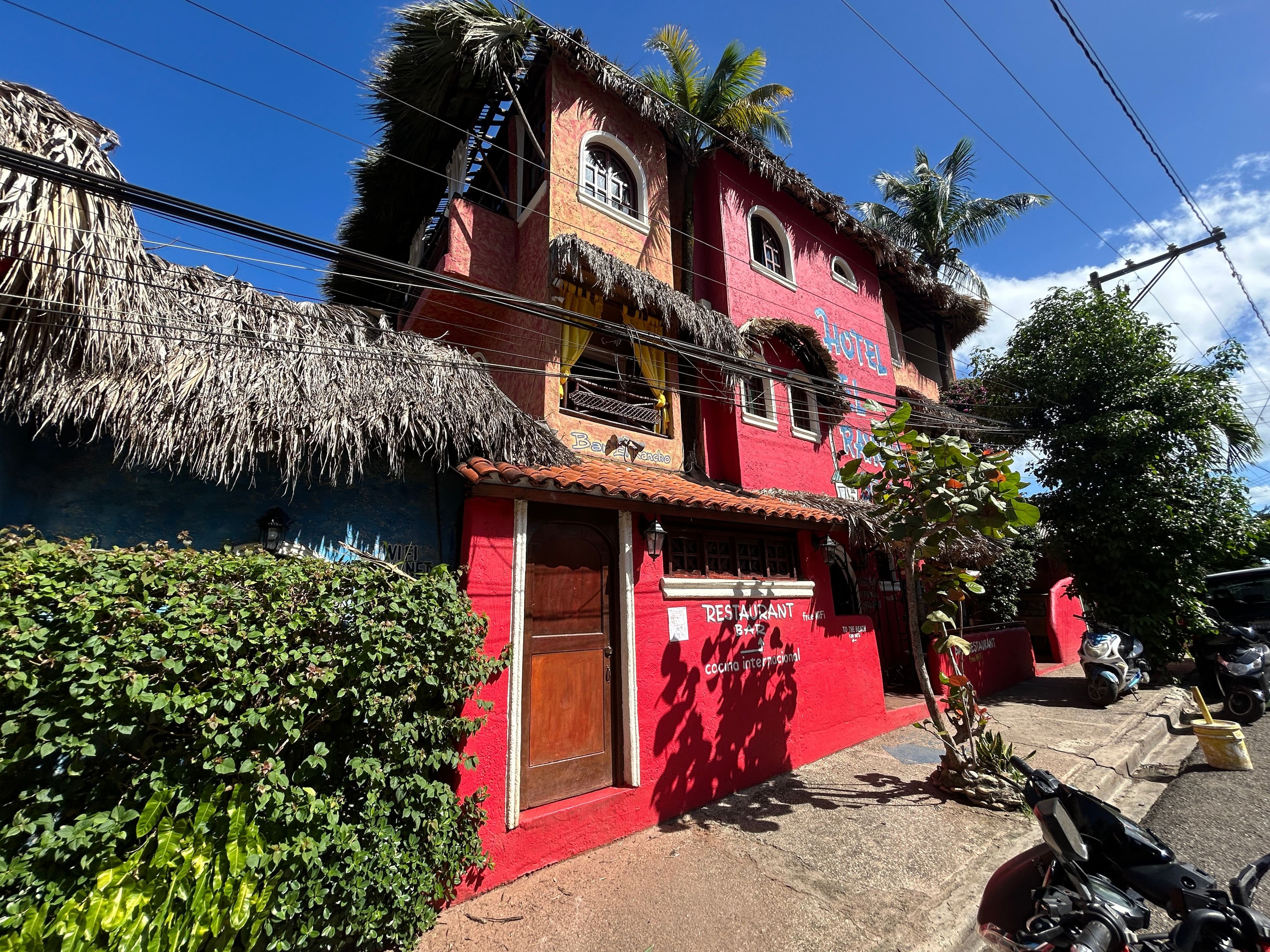 21-Room Mexican-Style Hotel with Courtyard Pool in Sosúa — Exterior