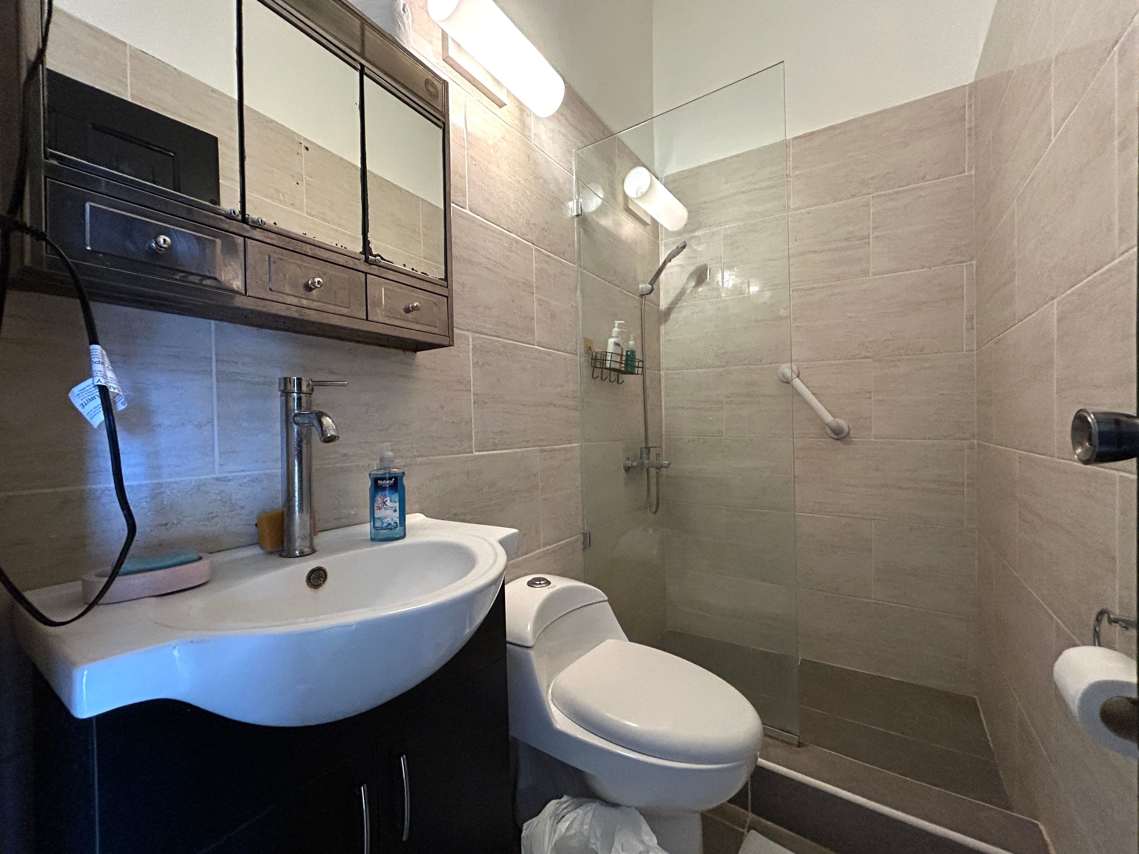 Furnished Double Studio with Owner Financing in Central Sosúa — Bathroom