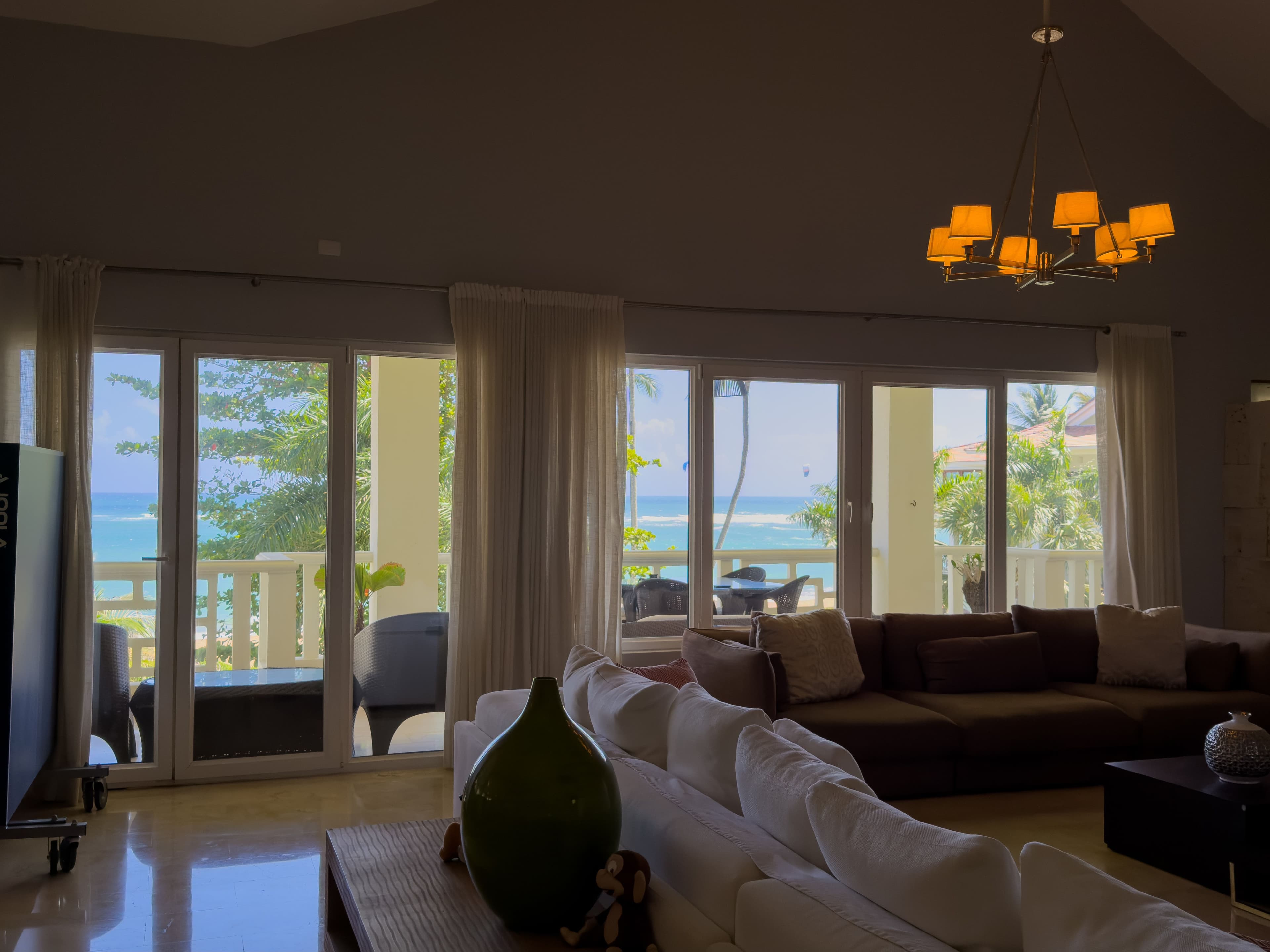 4-Bedroom Beachfront Penthouse with Ocean Terraces in Cabarete, photo 5