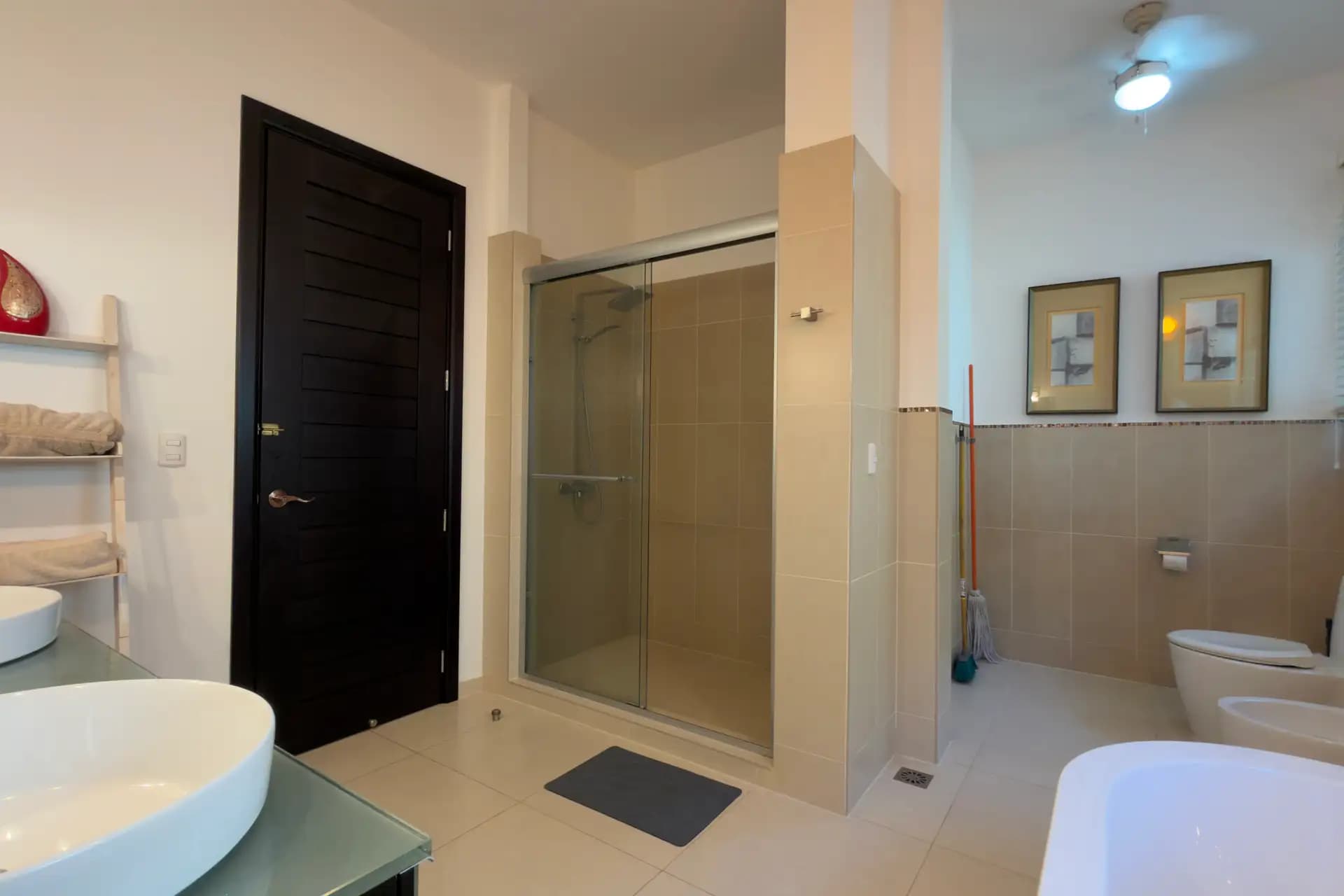 Exclusive Beachfront 3-Bedroom Apartment in Infiniti Blu Sosúa for sale, photo 16
