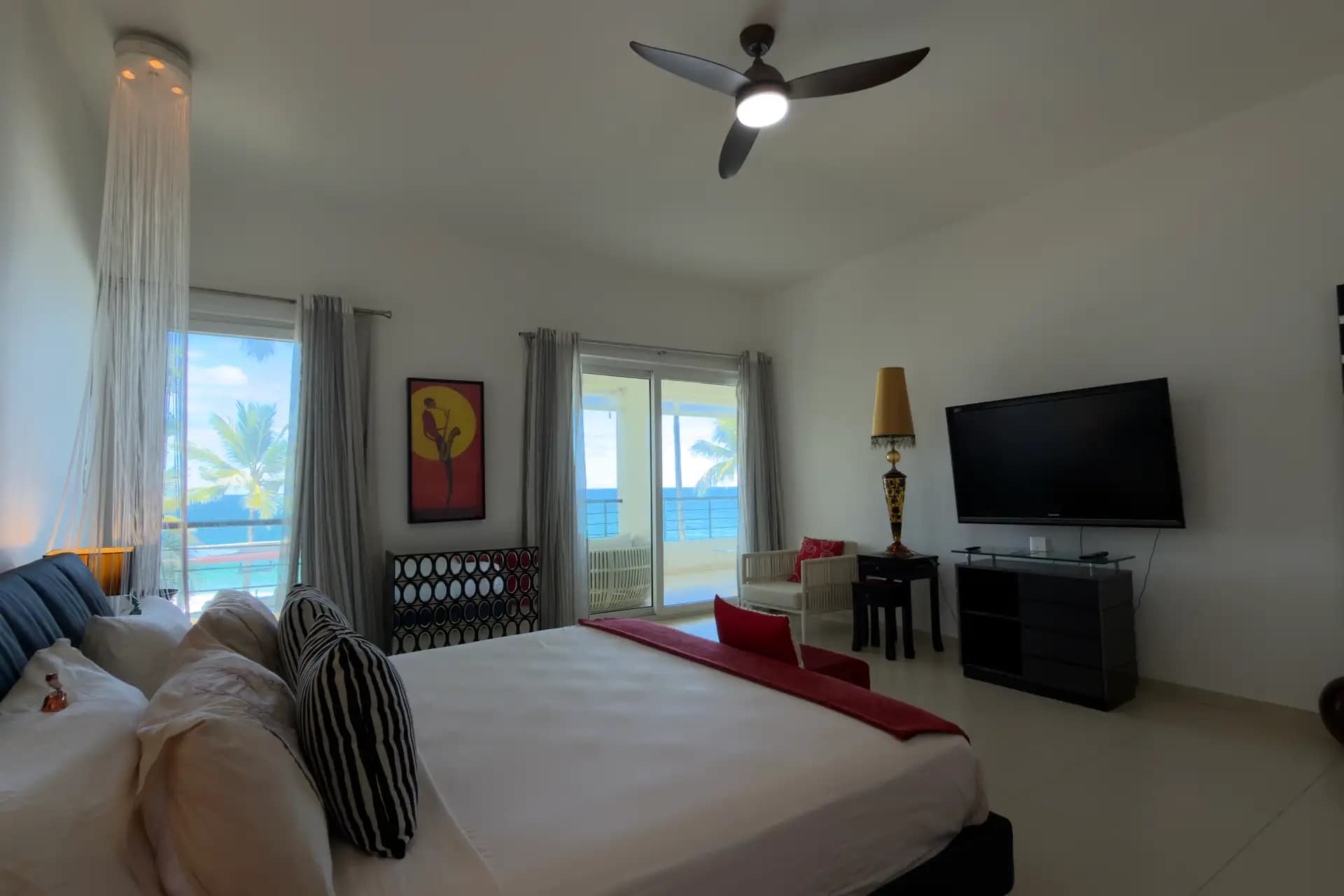 Exclusive Beachfront 3-Bedroom Apartment in Infiniti Blu Sosúa for sale, photo 17