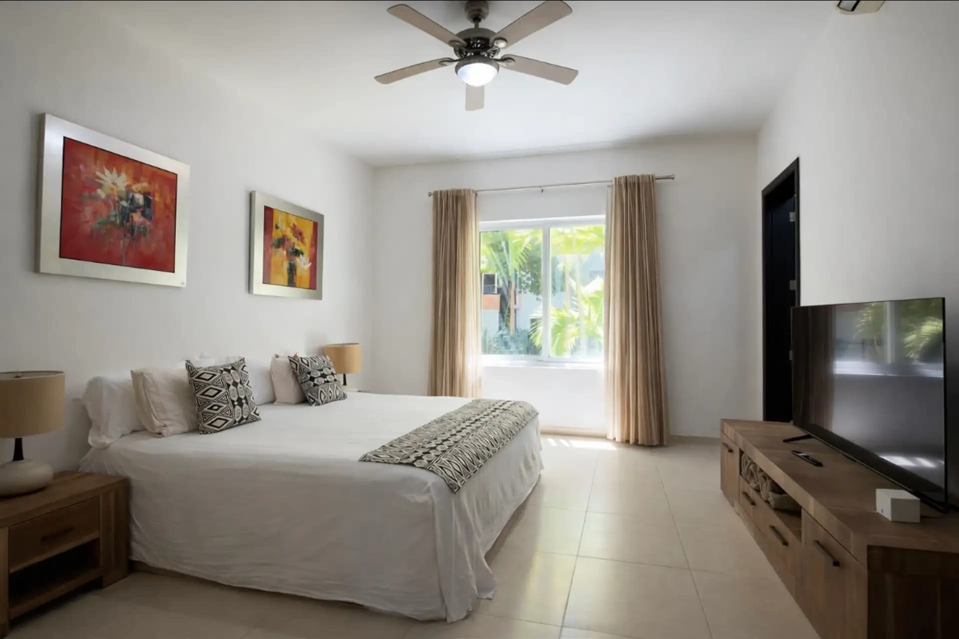 Exclusive Beachfront 3-Bedroom Apartment in Infiniti Blu Sosúa for sale, photo 4
