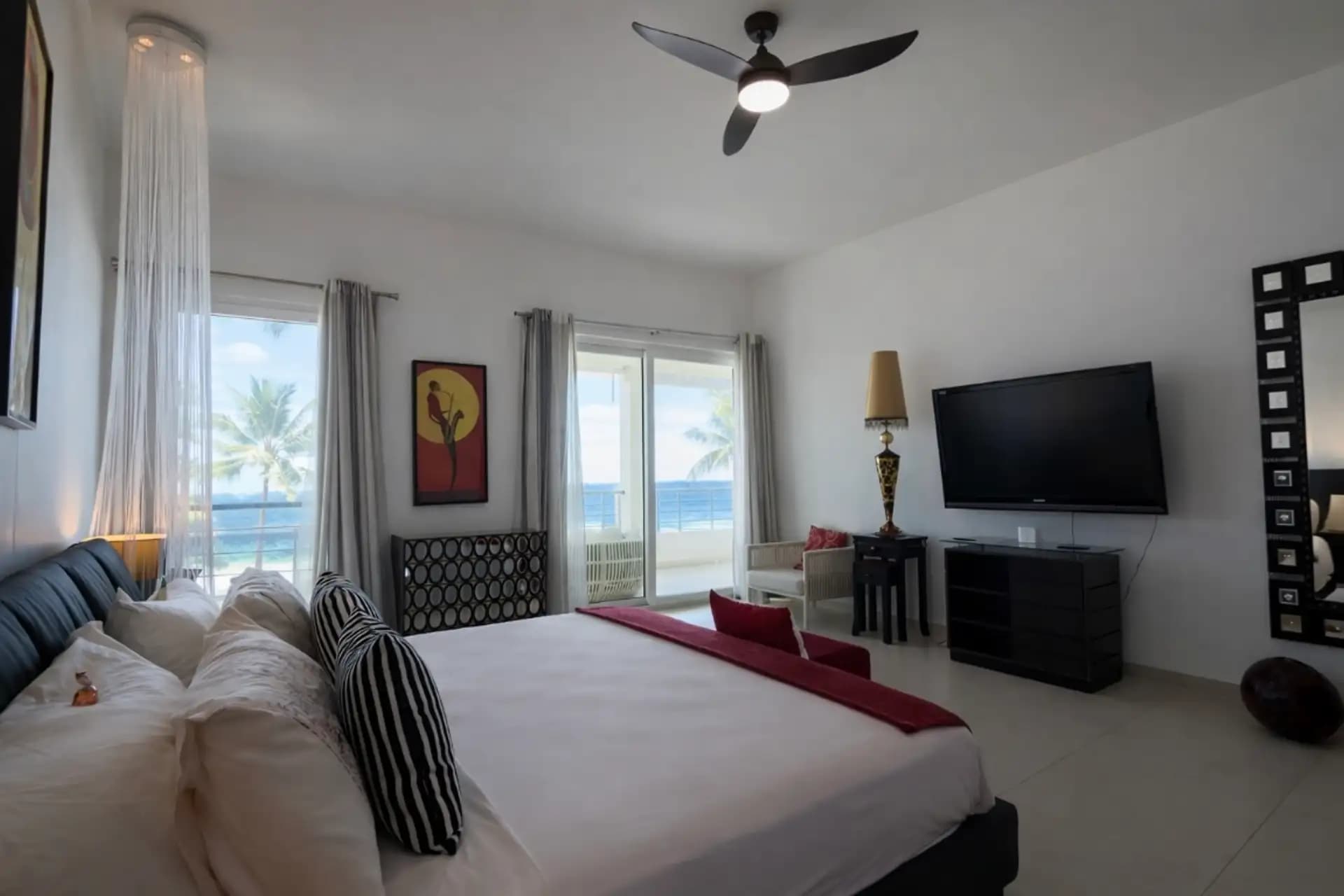Exclusive Beachfront 3-Bedroom Apartment in Infiniti Blu Sosúa for sale, photo 20