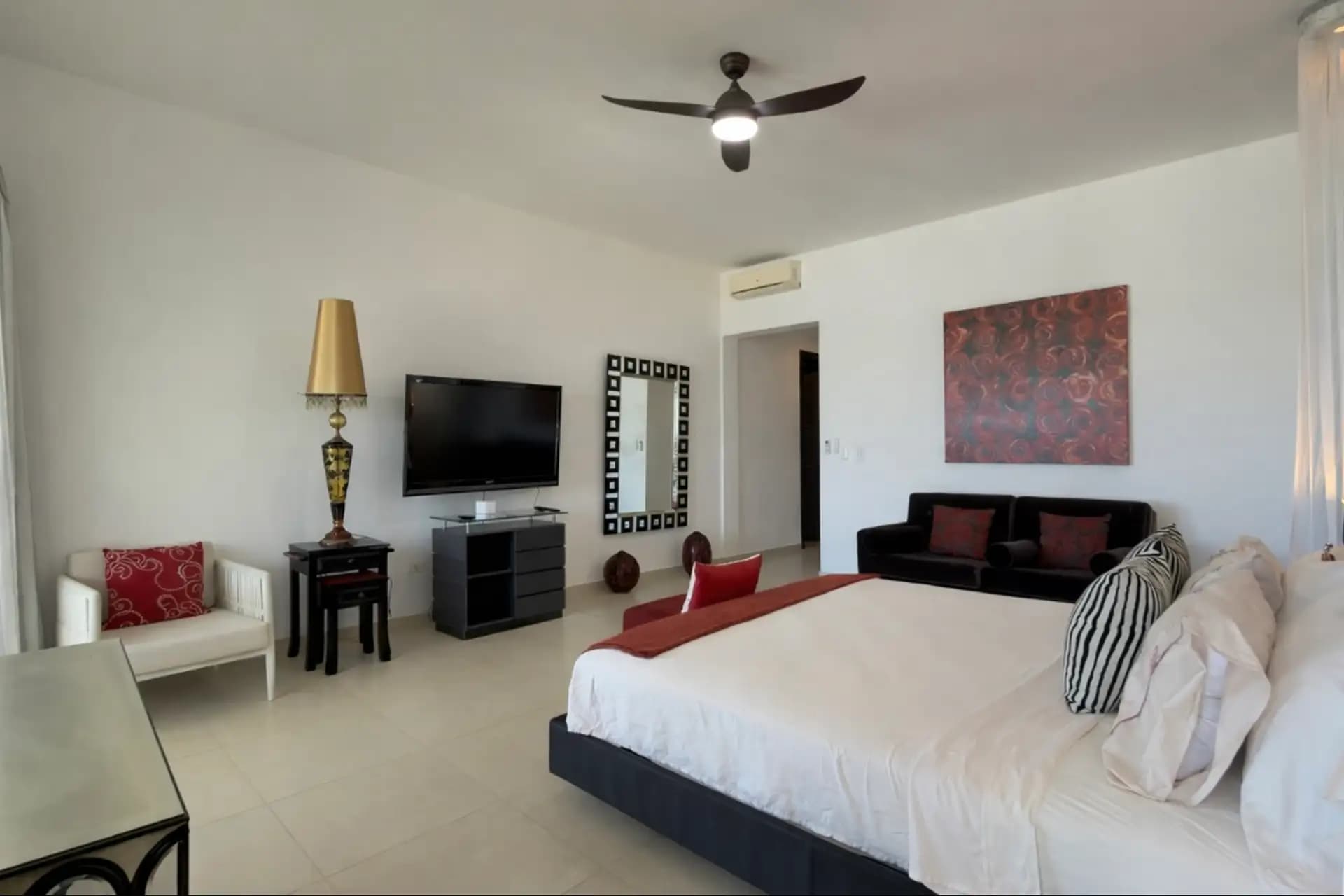 Exclusive Beachfront 3-Bedroom Apartment in Infiniti Blu Sosúa for sale, photo 35
