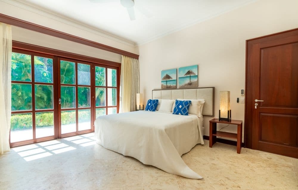 7-Bedroom Villa with Saltwater Pool in Sea Horse Ranch, Cabarete — Bedroom