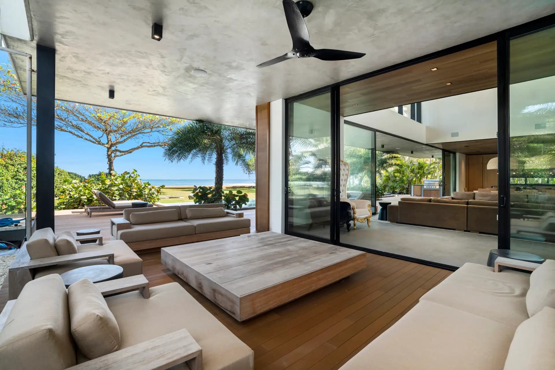 Luxusvilla mit 10 Schlafzimmern direkt am Strand zu verkaufen in Playa Encuentro | Modernes Anwesen am Meer, Dominikanische Republik, Foto 20