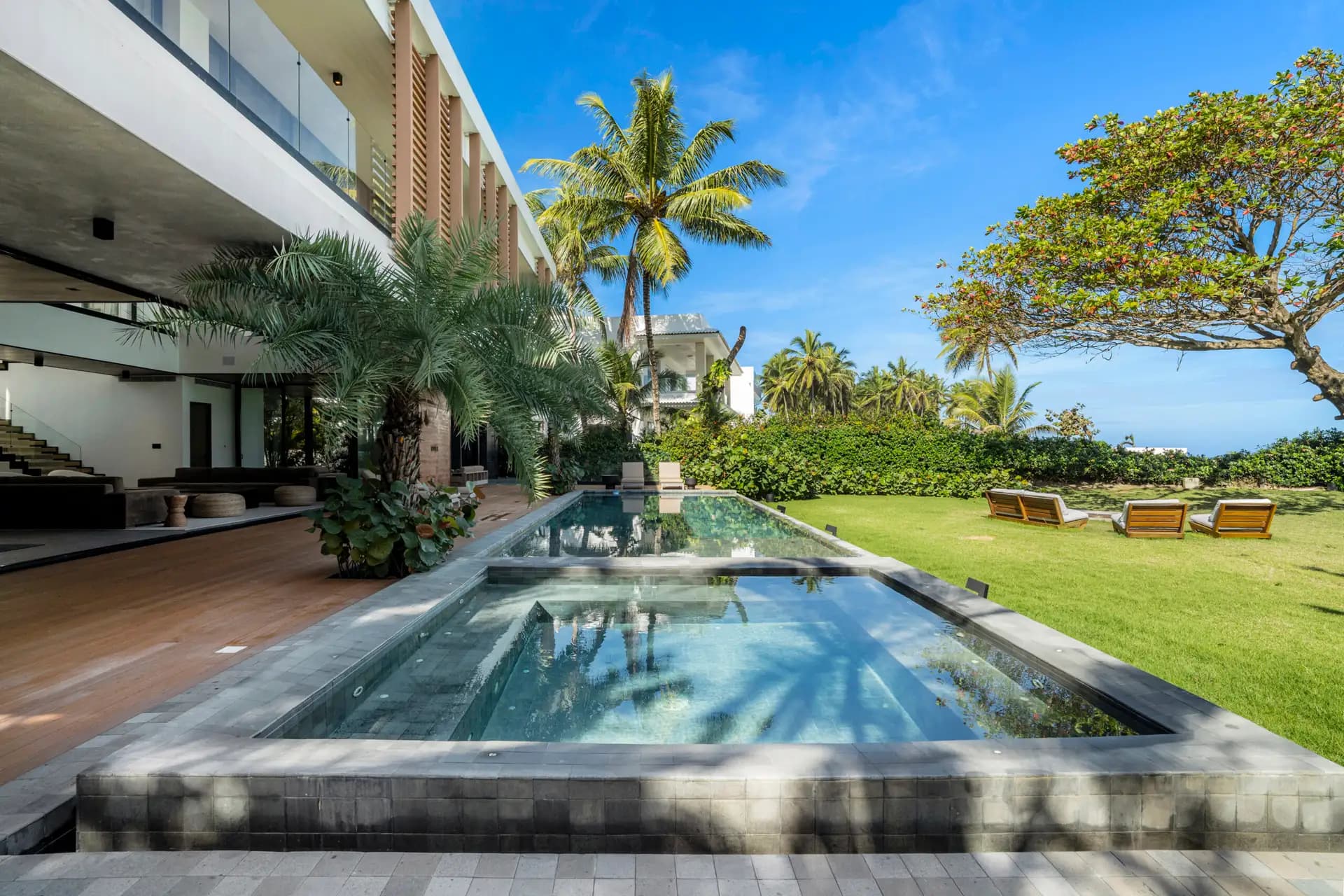 Luxusvilla mit 10 Schlafzimmern direkt am Strand zu verkaufen in Playa Encuentro | Modernes Anwesen am Meer, Dominikanische Republik, Foto 21