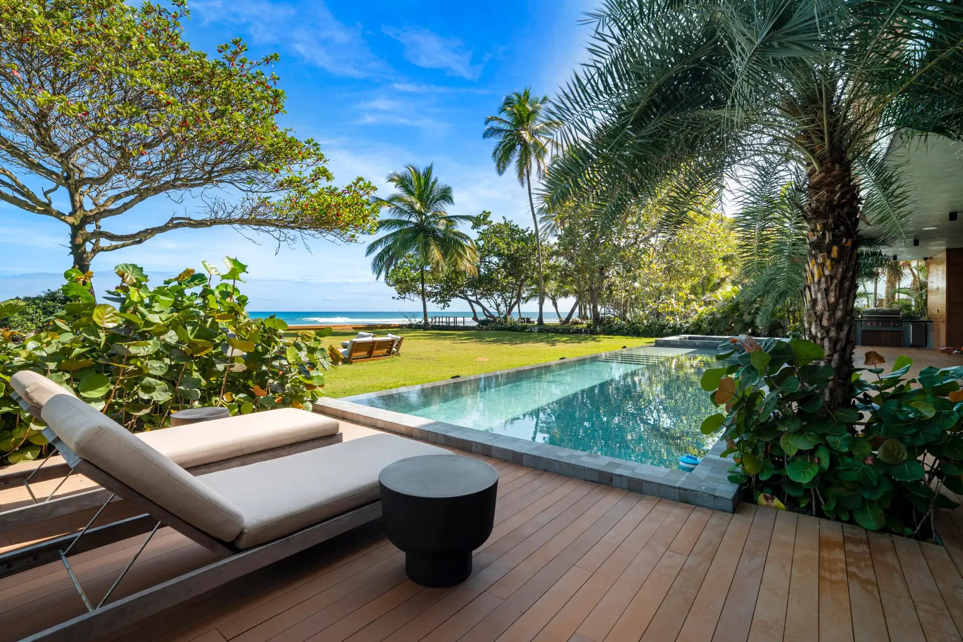Luxusvilla mit 10 Schlafzimmern direkt am Strand zu verkaufen in Playa Encuentro | Modernes Anwesen am Meer, Dominikanische Republik, Foto 22