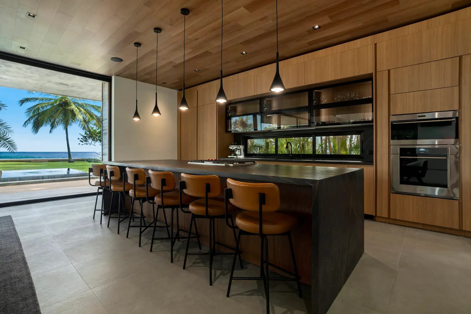 Luxusvilla mit 10 Schlafzimmern direkt am Strand zu verkaufen in Playa Encuentro | Modernes Anwesen am Meer, Dominikanische Republik, Foto 7