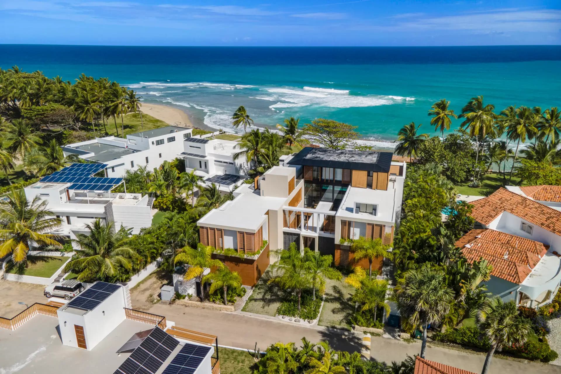 Luxusvilla mit 10 Schlafzimmern direkt am Strand zu verkaufen in Playa Encuentro | Modernes Anwesen am Meer, Dominikanische Republik, Foto 9