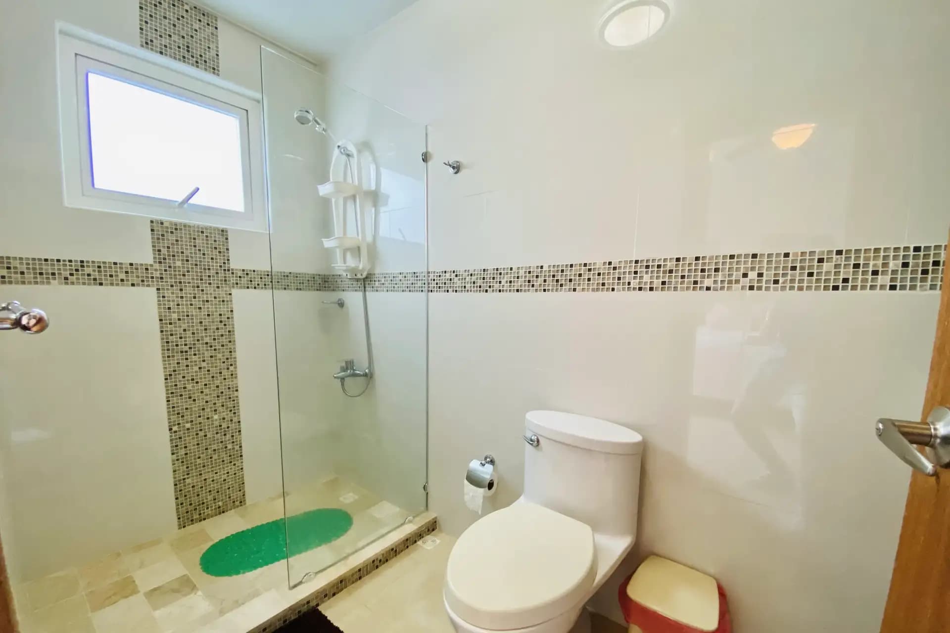 Apartamento de 3 habitaciones en primera línea en Laguna Beach, foto 7