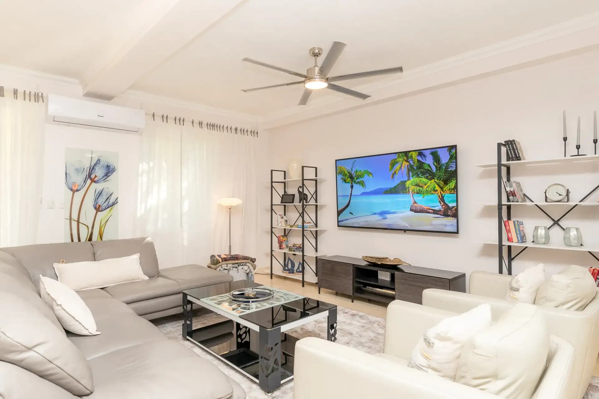 Apartamento de 3 habitaciones frente al mar en venta en Sosúa – Hispaniola Beach, foto 2