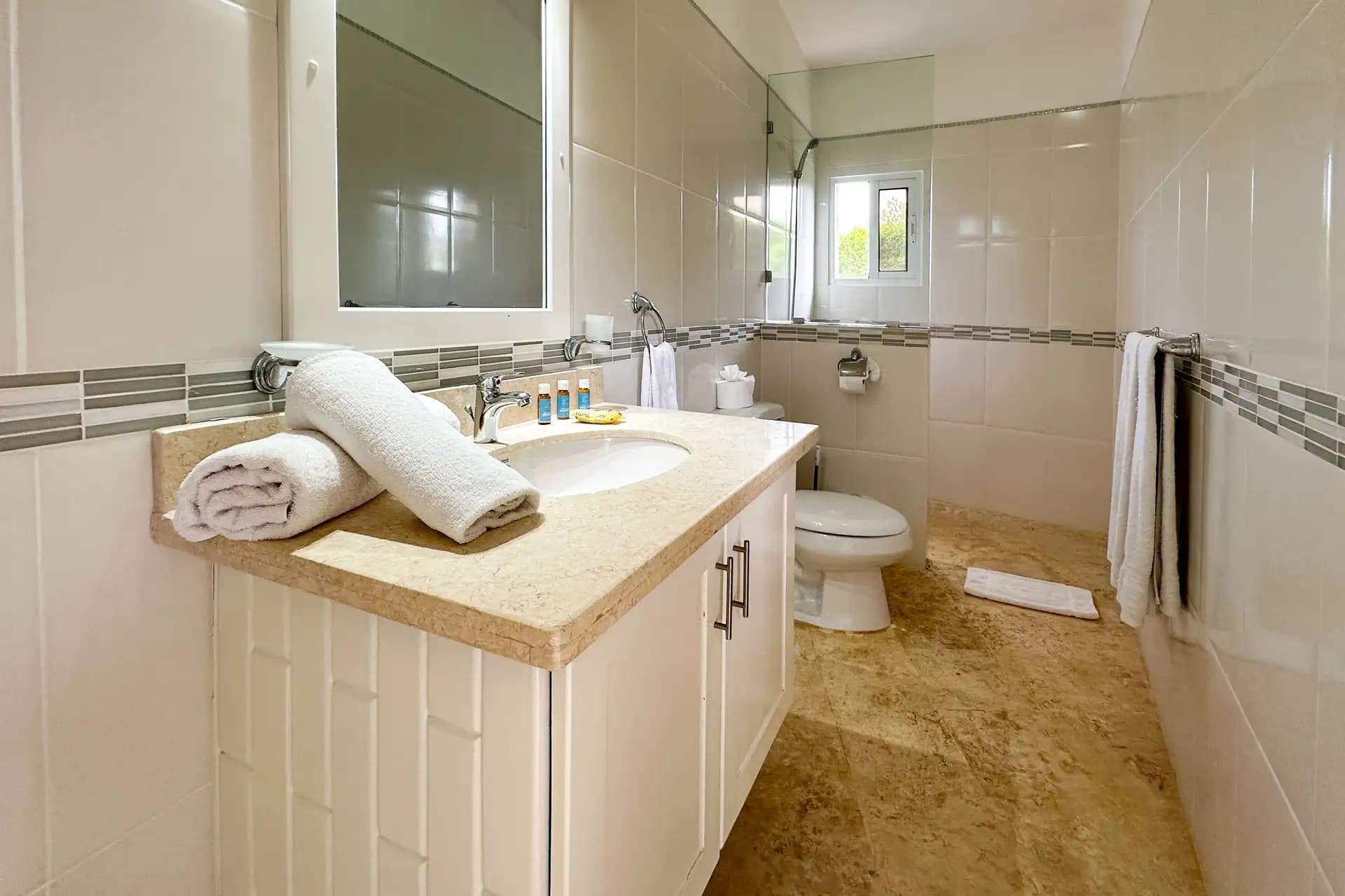 Villa mit 4 Schlafzimmern zu verkaufen in Casa Linda, Sosúa | Geschlossene Wohnanlage | Airbnb-Investition, Foto 10