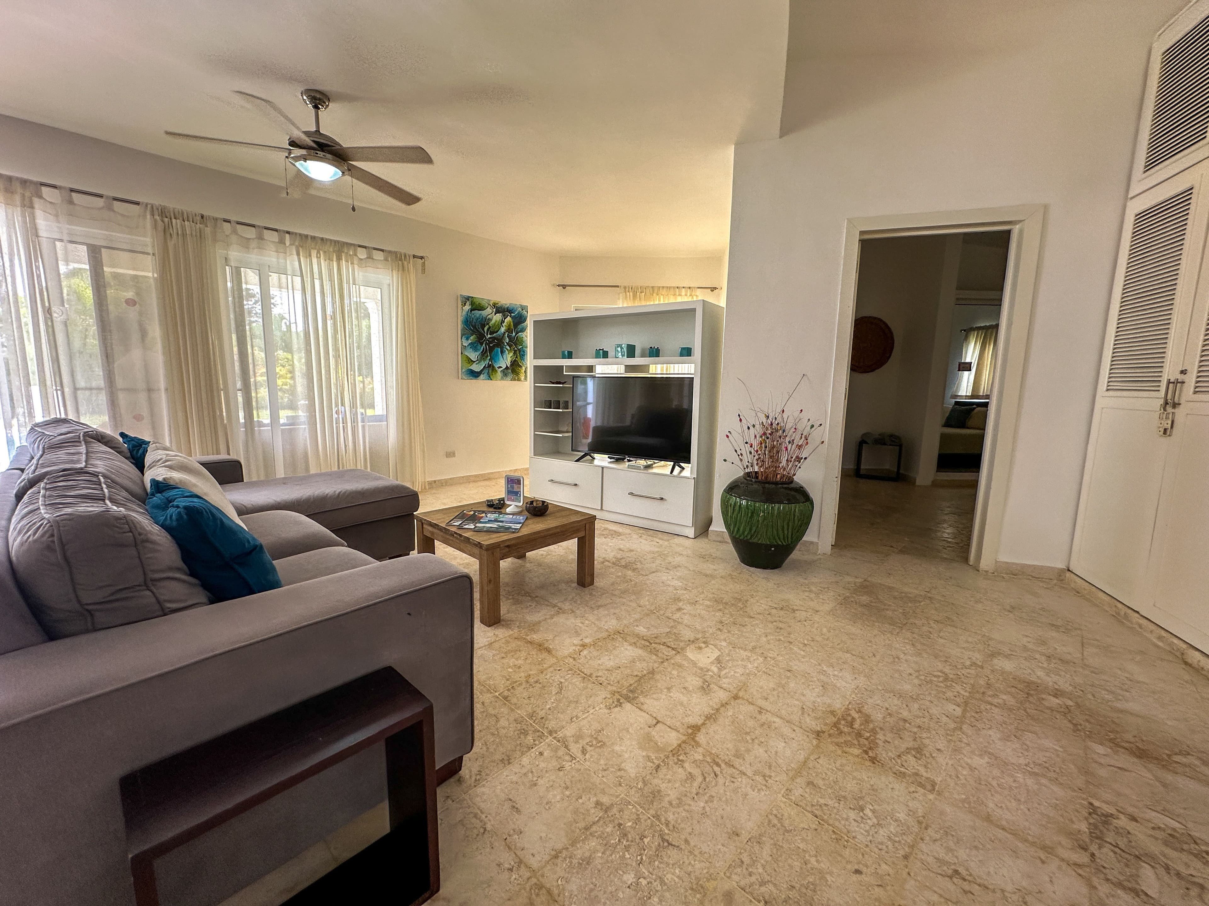 4-Bedroom Villa with Private Pool in Casa Linda, Sosúa — Living room