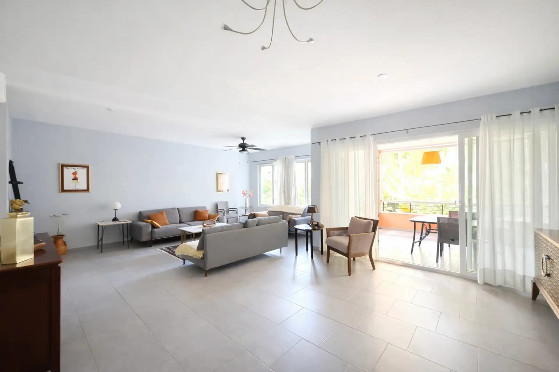 1-Bedroom Ocean View Apartment for Sale in Sosúa – Infiniti Blu Beachfront Condo، الصورة 3