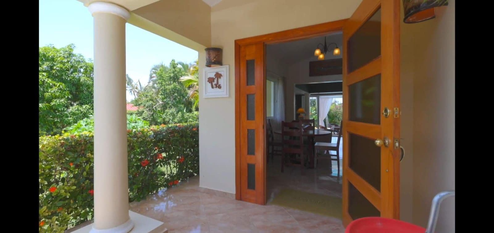 2-Bedroom Villa with Pool and Large Garden in Casa Linda, Sosúa — Hallway