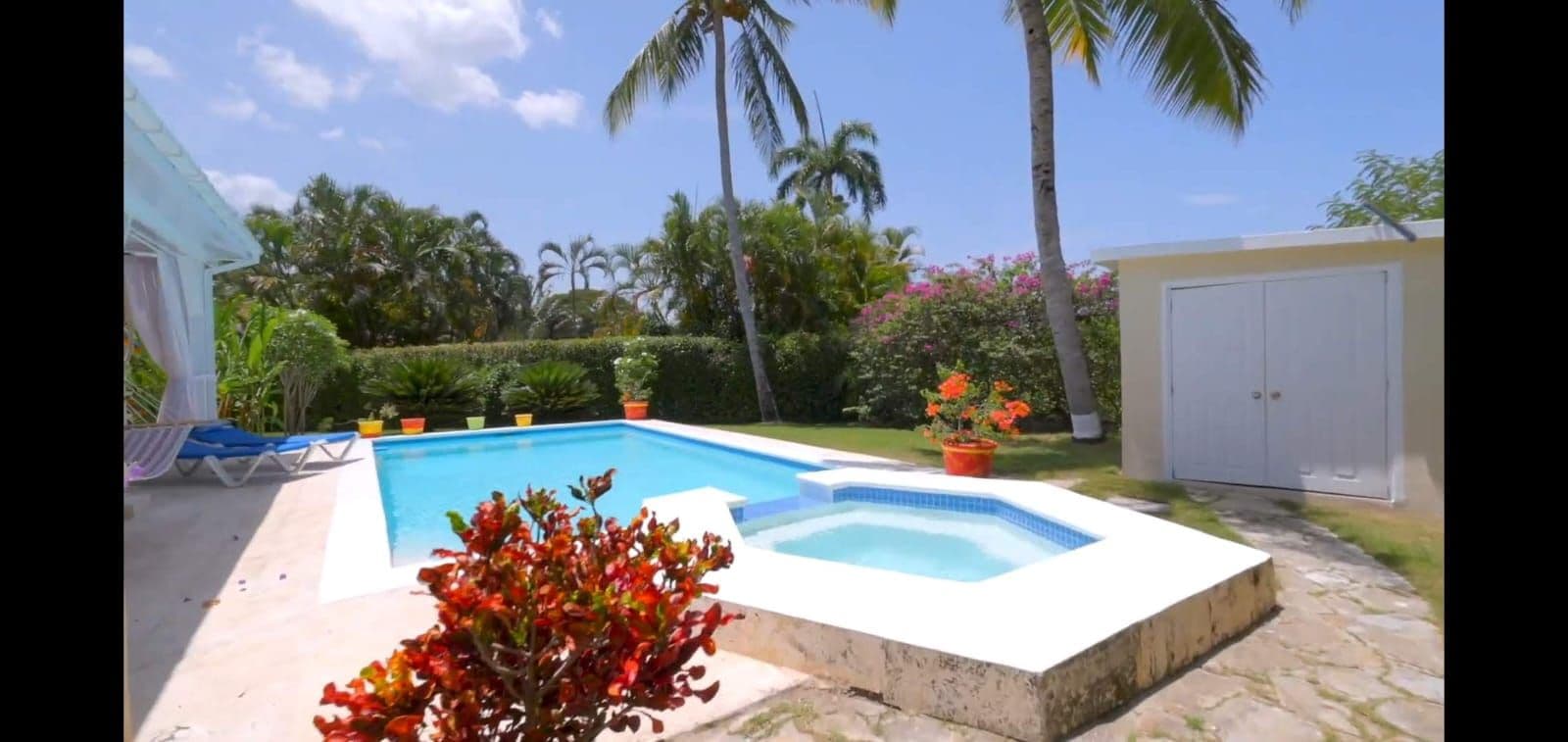 2-Bedroom Villa with Pool and Large Garden in Casa Linda, Sosúa — Pool