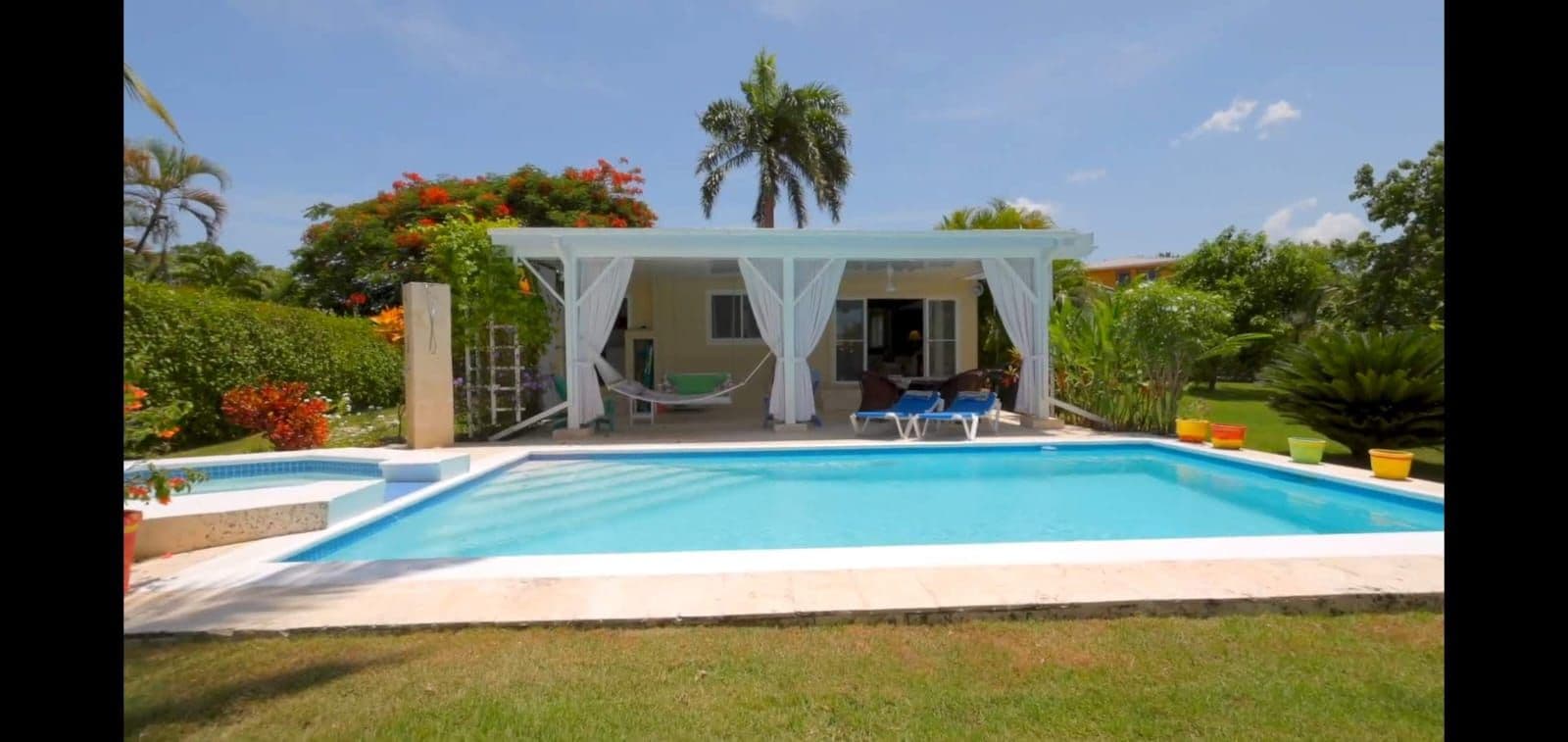 2-Bedroom Villa with Pool and Large Garden in Casa Linda, Sosúa — Pool