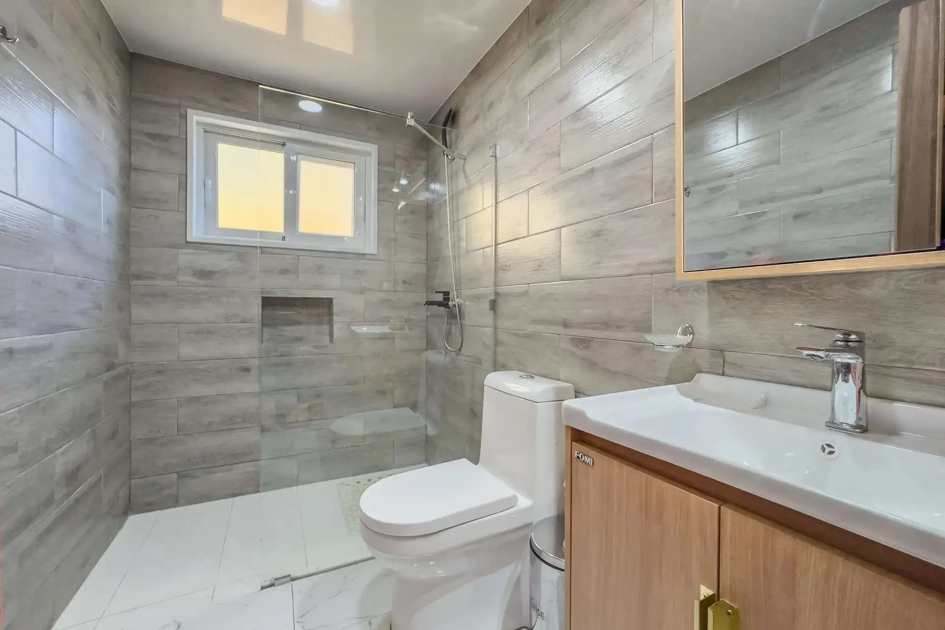 Appartement 2 chambres en rez-de-chaussée avec terrasse privée à Sosúa — Bathroom