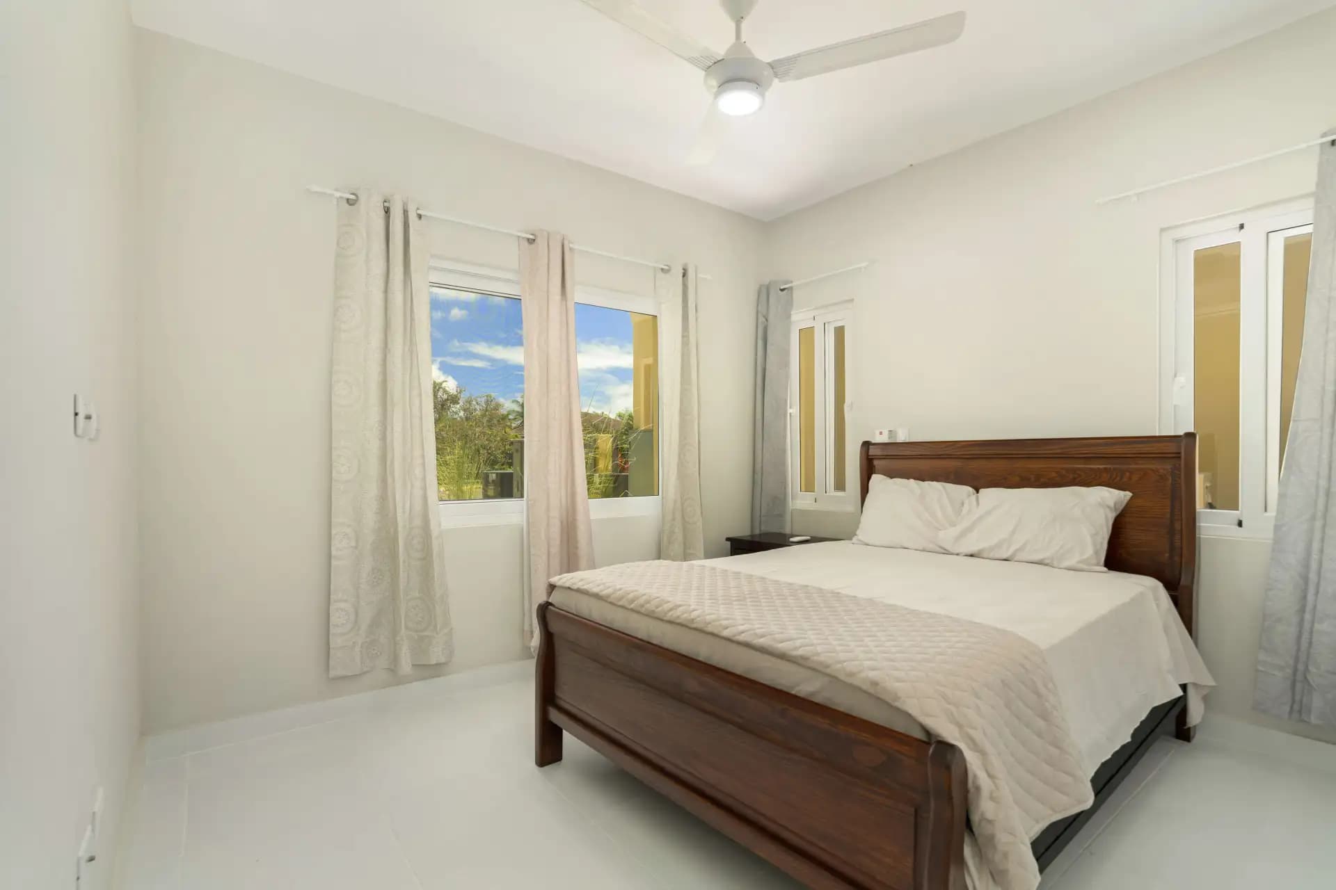 شقة من غرفتي نوم في الطابق الأرضي في Hispaniola Hill Side Condos، Sosúa — Bedroom