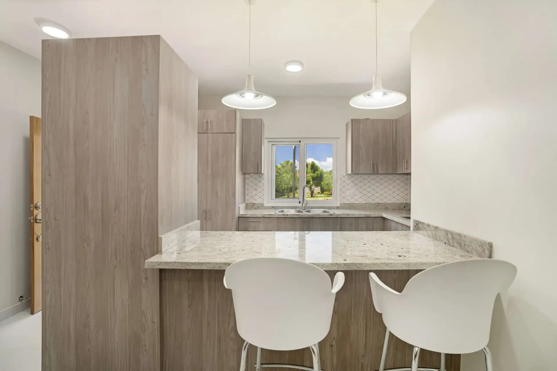 شقة من غرفتي نوم في الطابق الأرضي في Hispaniola Hill Side Condos، Sosúa — Kitchen