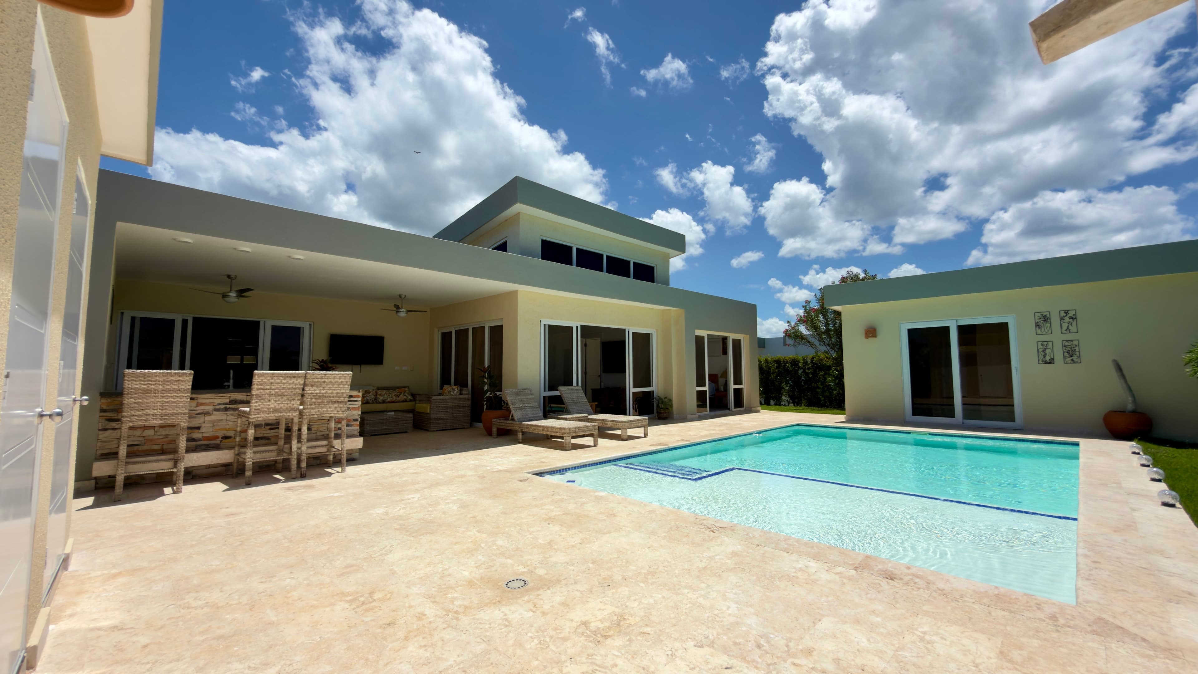 3-Bedroom Ocean View Villa with Pool in Casa Linda, Sosúa — Pool