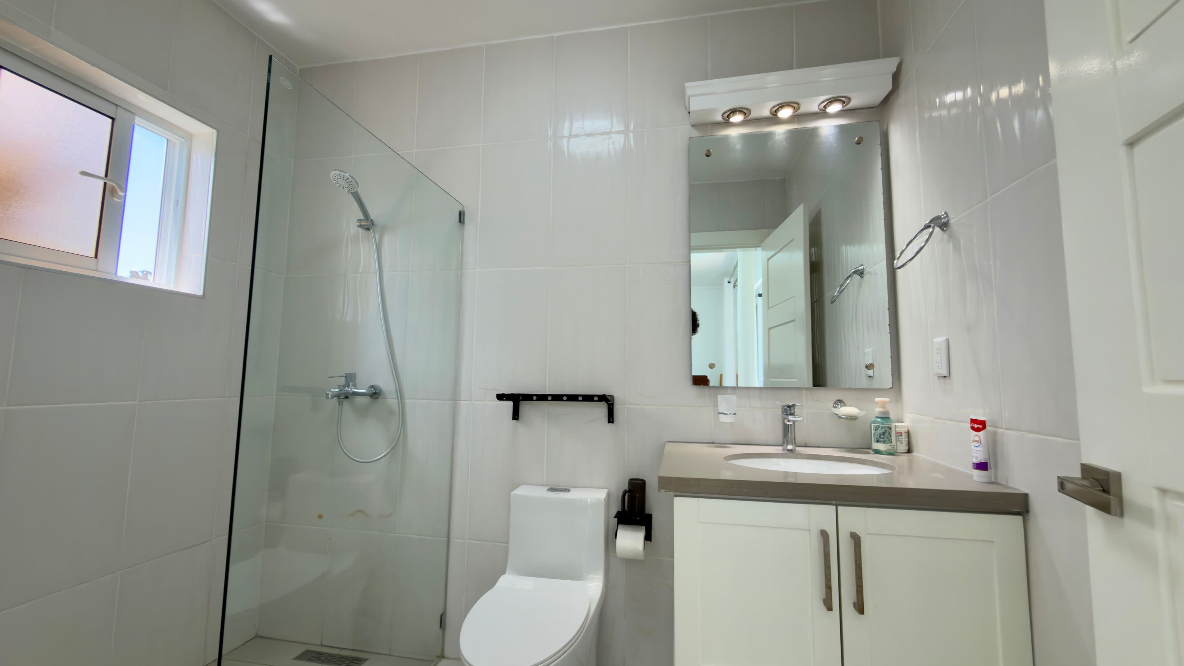 3-Bedroom Ocean View Villa with Pool in Casa Linda, Sosúa — Bad