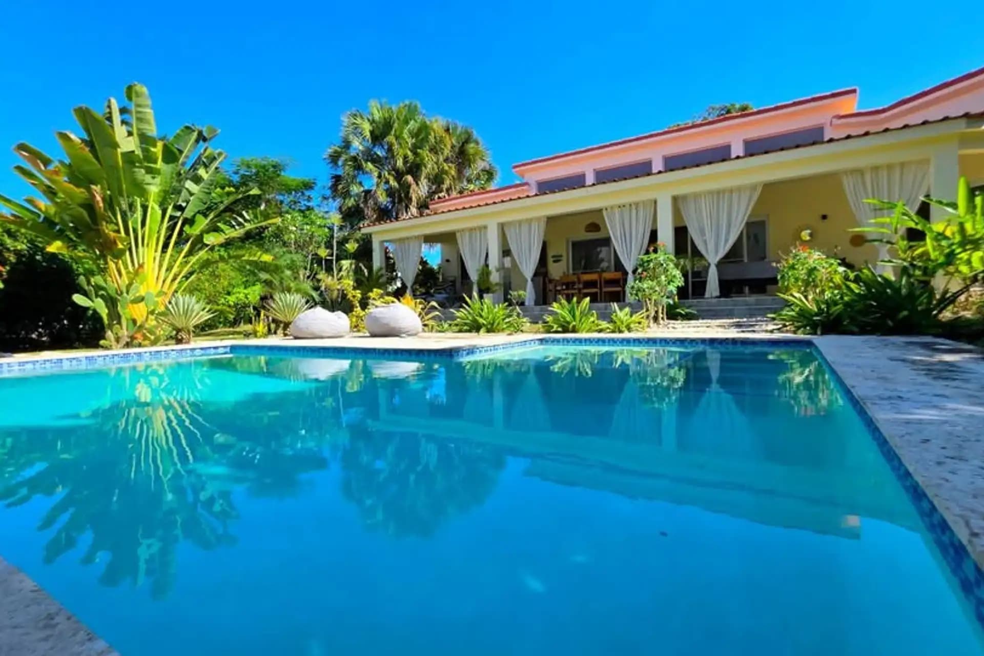 3-Bedroom Villa on a 1,071 m² Lot in Perla Marina, Cabarete — Pool