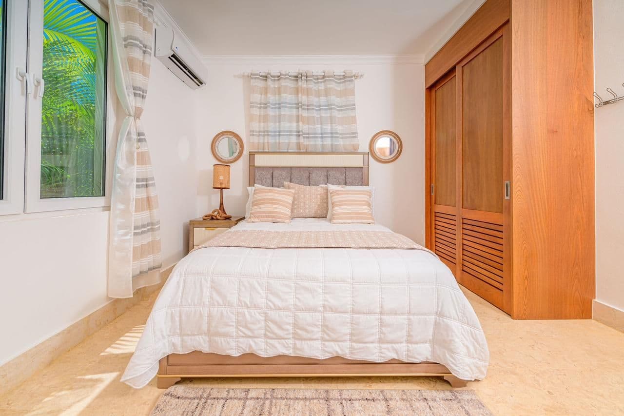 2-Bedroom Ocean-View Apartment at Hispaniola Beach, Sosúa — Bedroom