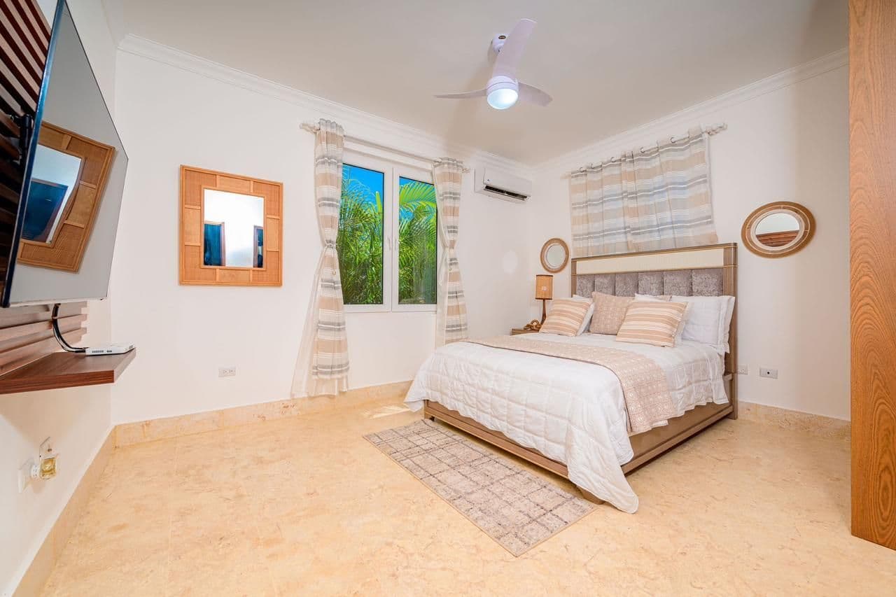 2-Bedroom Ocean-View Apartment at Hispaniola Beach, Sosúa — Bedroom