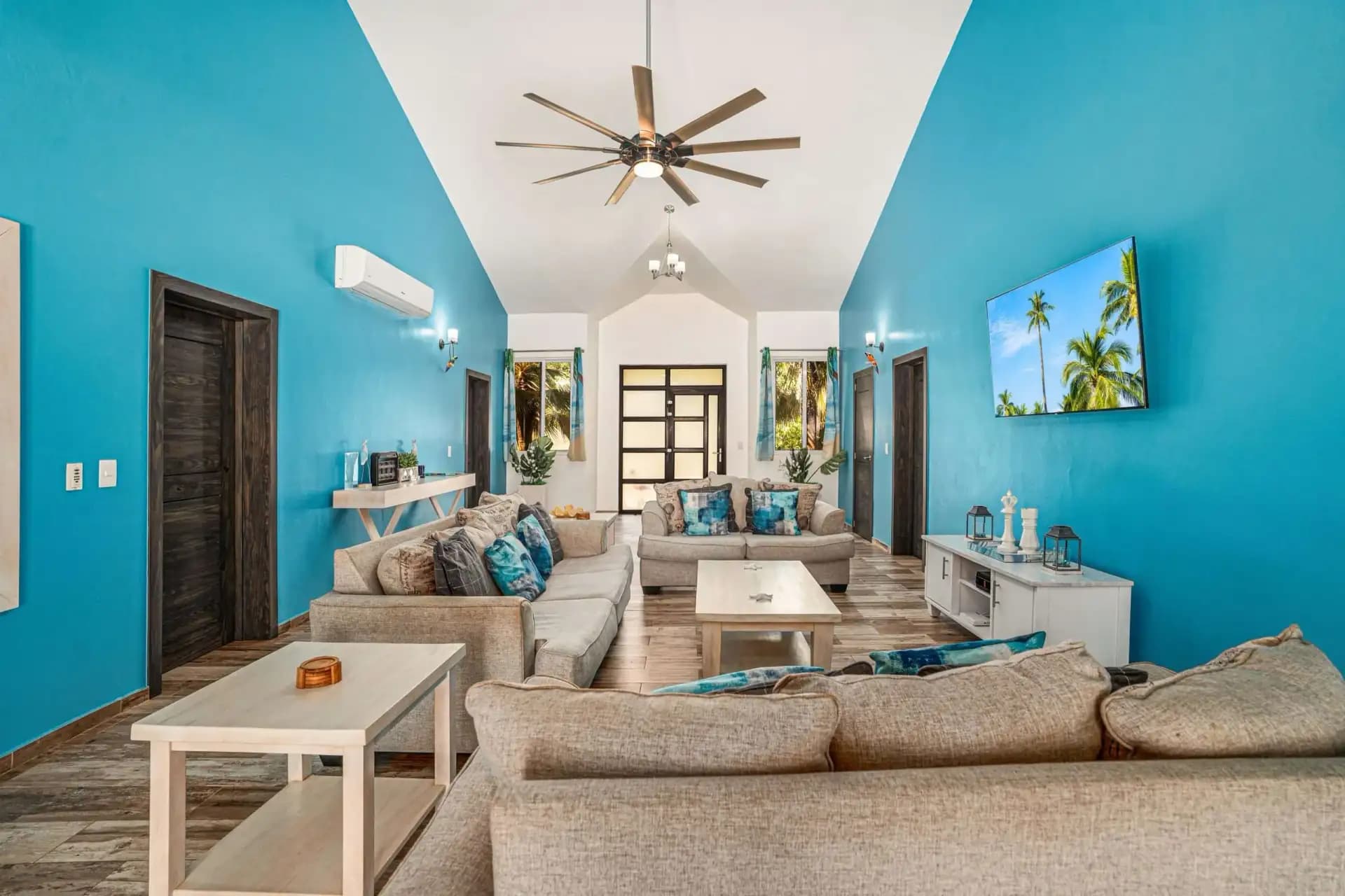 4-Bedroom Lotus Model Villa with Private Pool in Sosúa — Living room