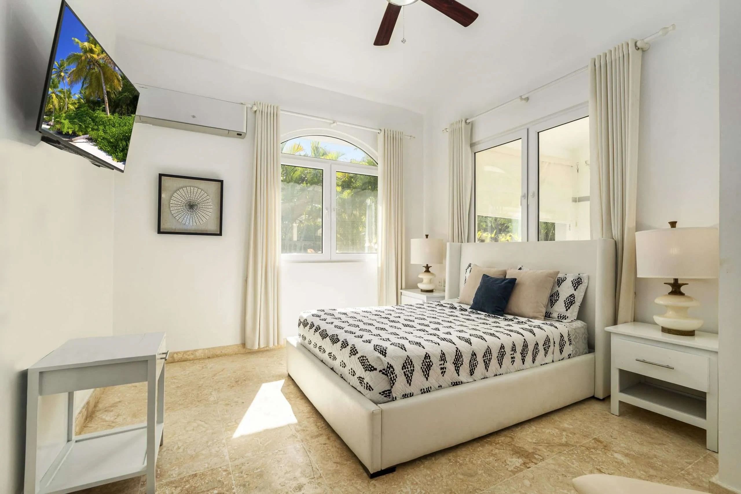 4-Bedroom Furnished Villa with Private Pool in Sosúa — Bedroom