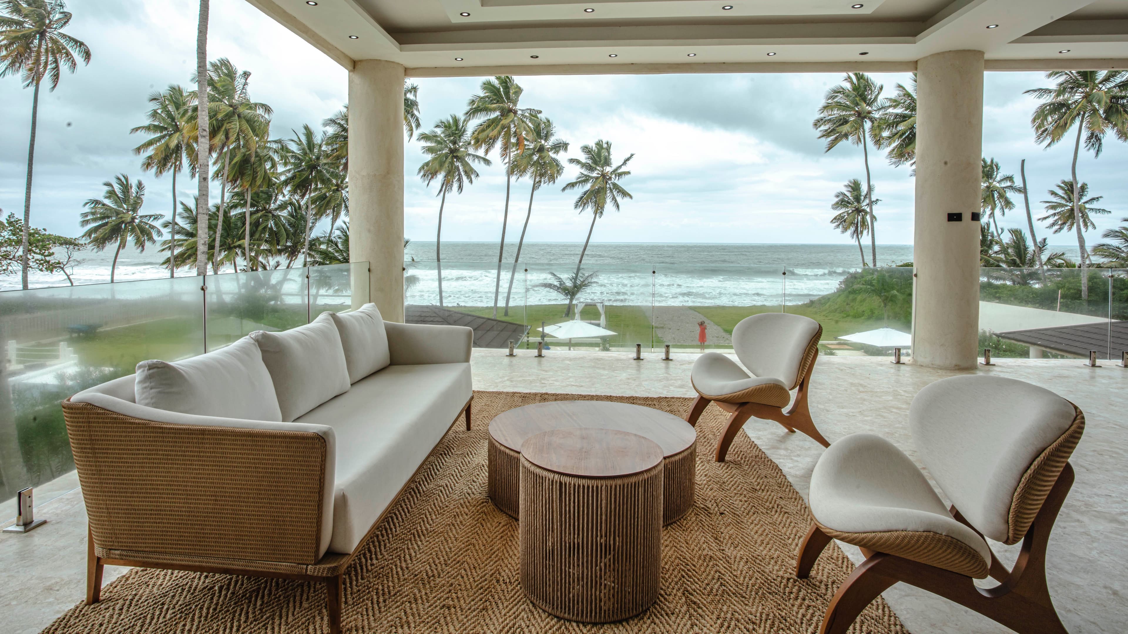 Strandvilla aus Coralina-Stein mit 3 Schlafzimmern in Gaspard Hernandez — Terrasse