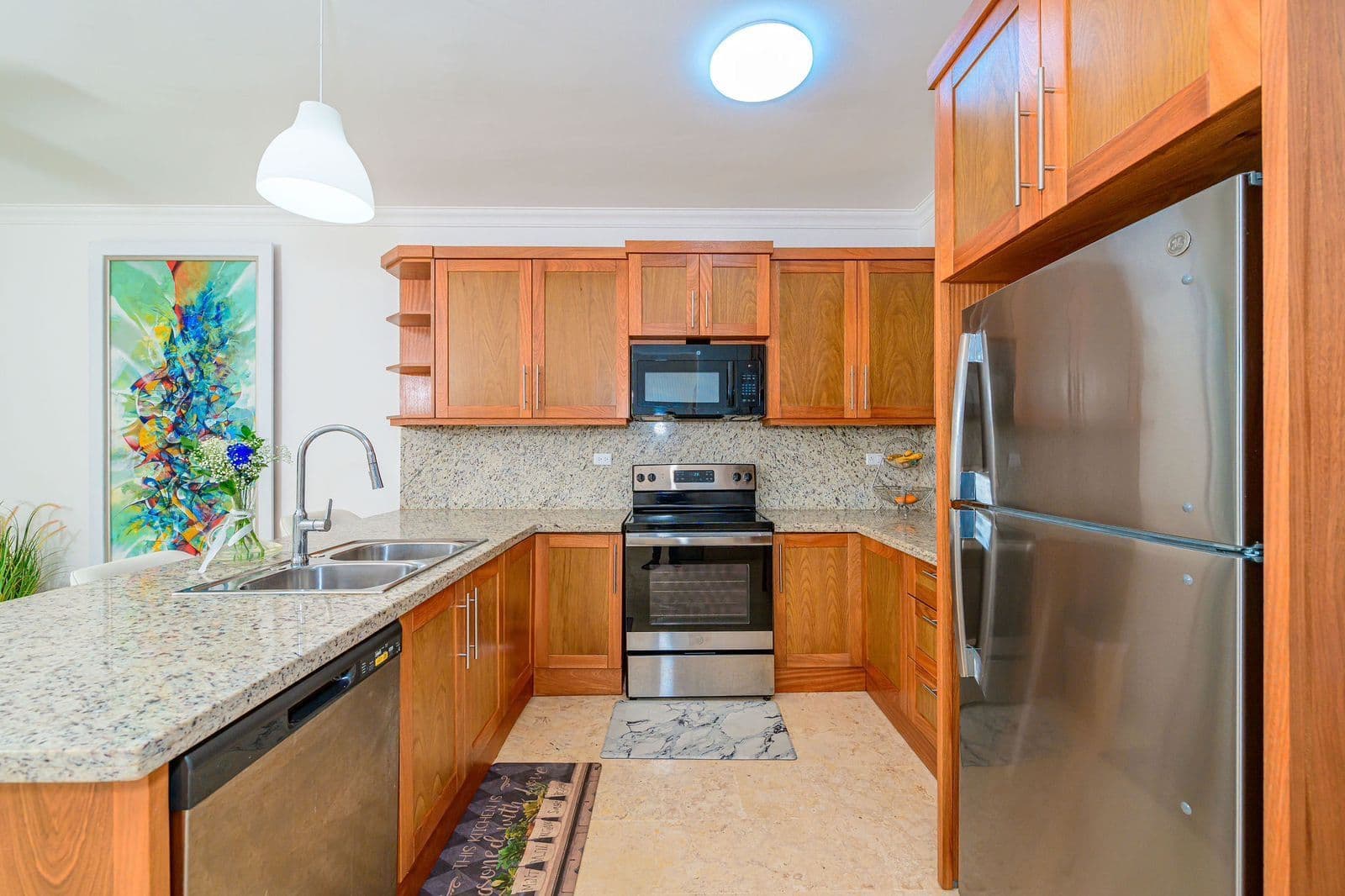 2-Bedroom Ocean-View Apartment at Hispaniola Beach, Sosúa — Kitchen