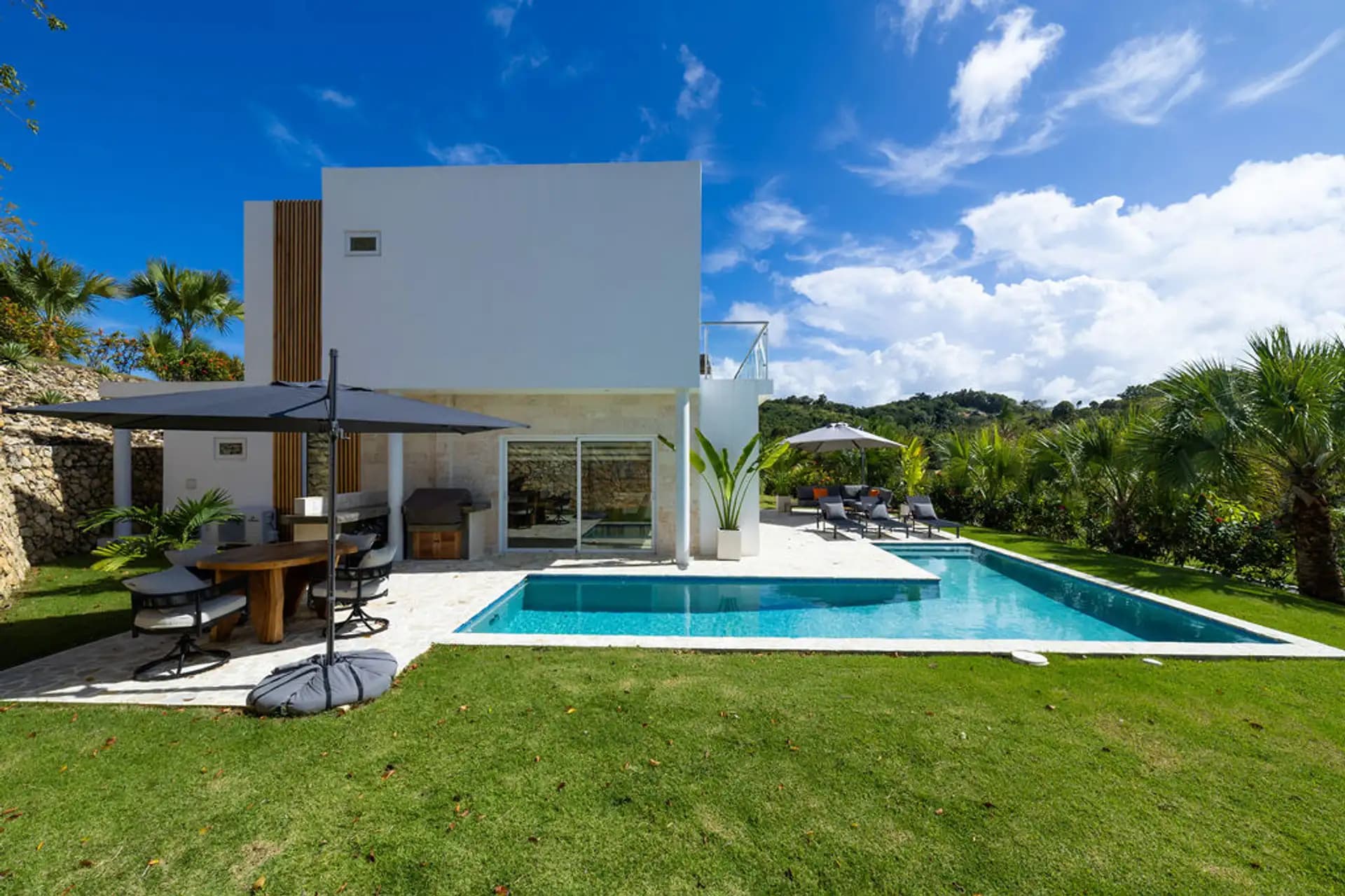 Villa mit 2 Schlafzimmern, Pool und Erweiterungsfläche in Agua Dulce, Sosúa — Garten