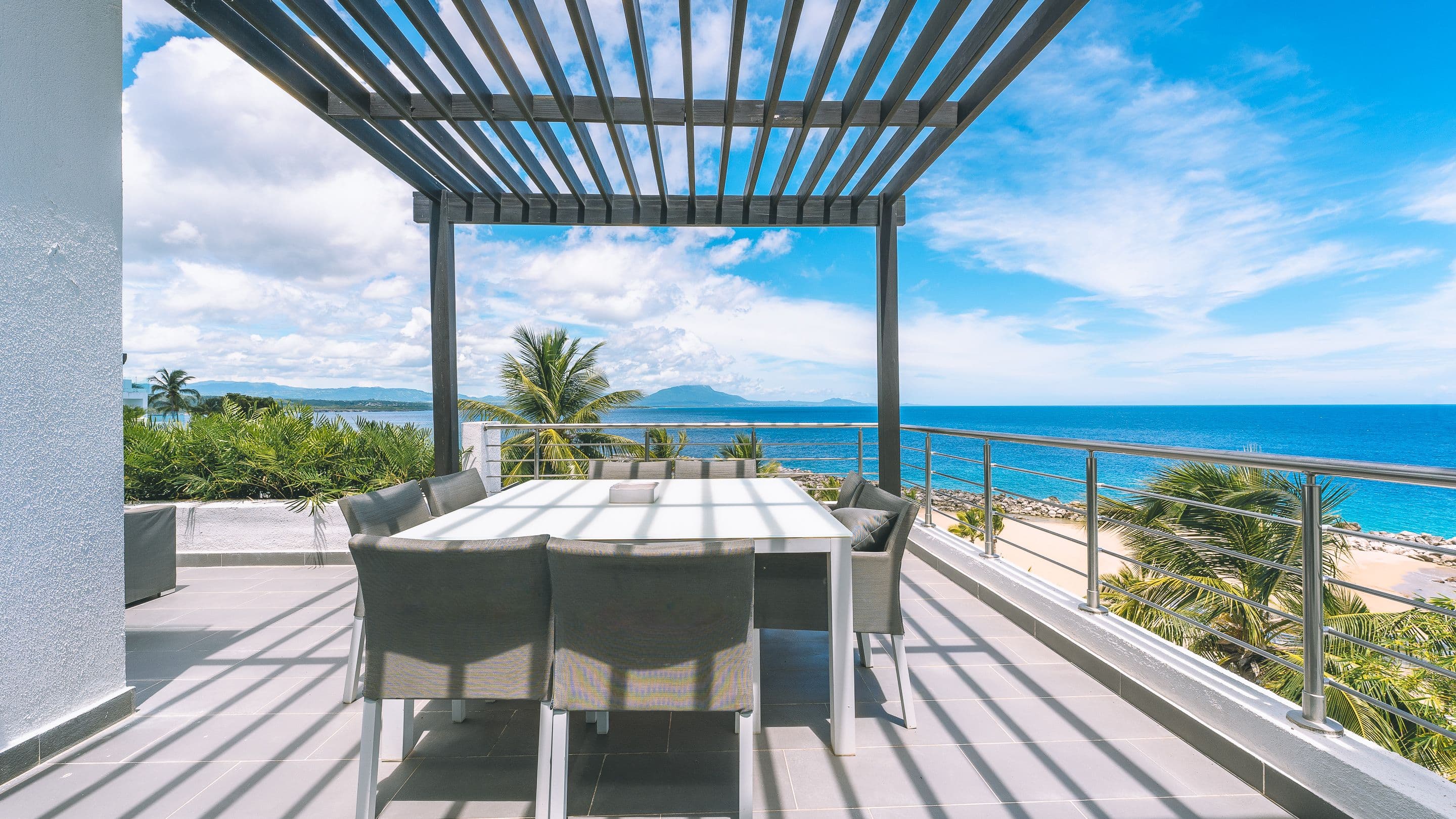 Penthouse am Meer mit 4 Schlafzimmern und Tauchbecken auf dem Dach in Sosúa — Terrasse