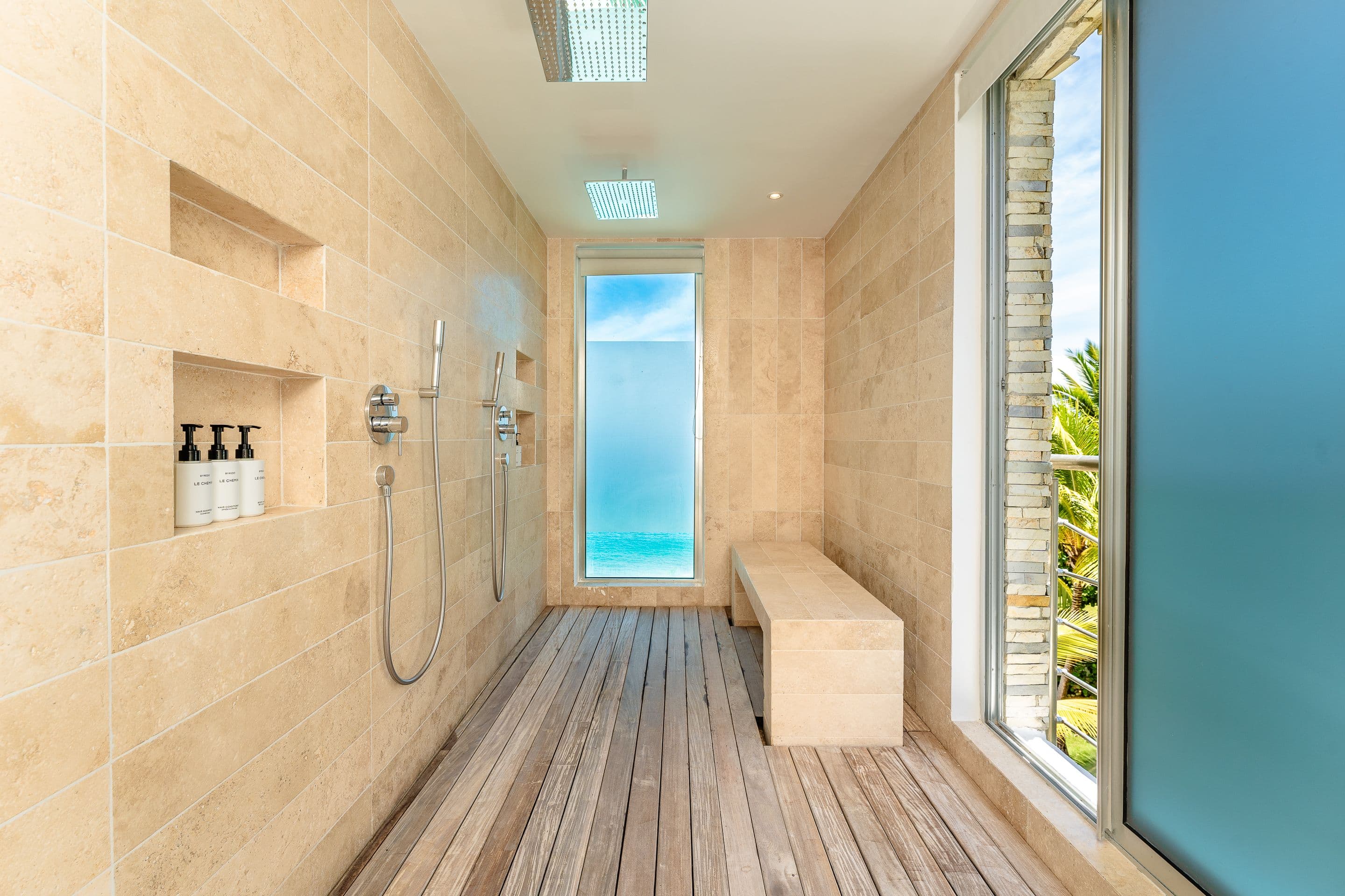 Penthouse am Meer mit 4 Schlafzimmern und Tauchbecken auf dem Dach in Sosúa — Bad