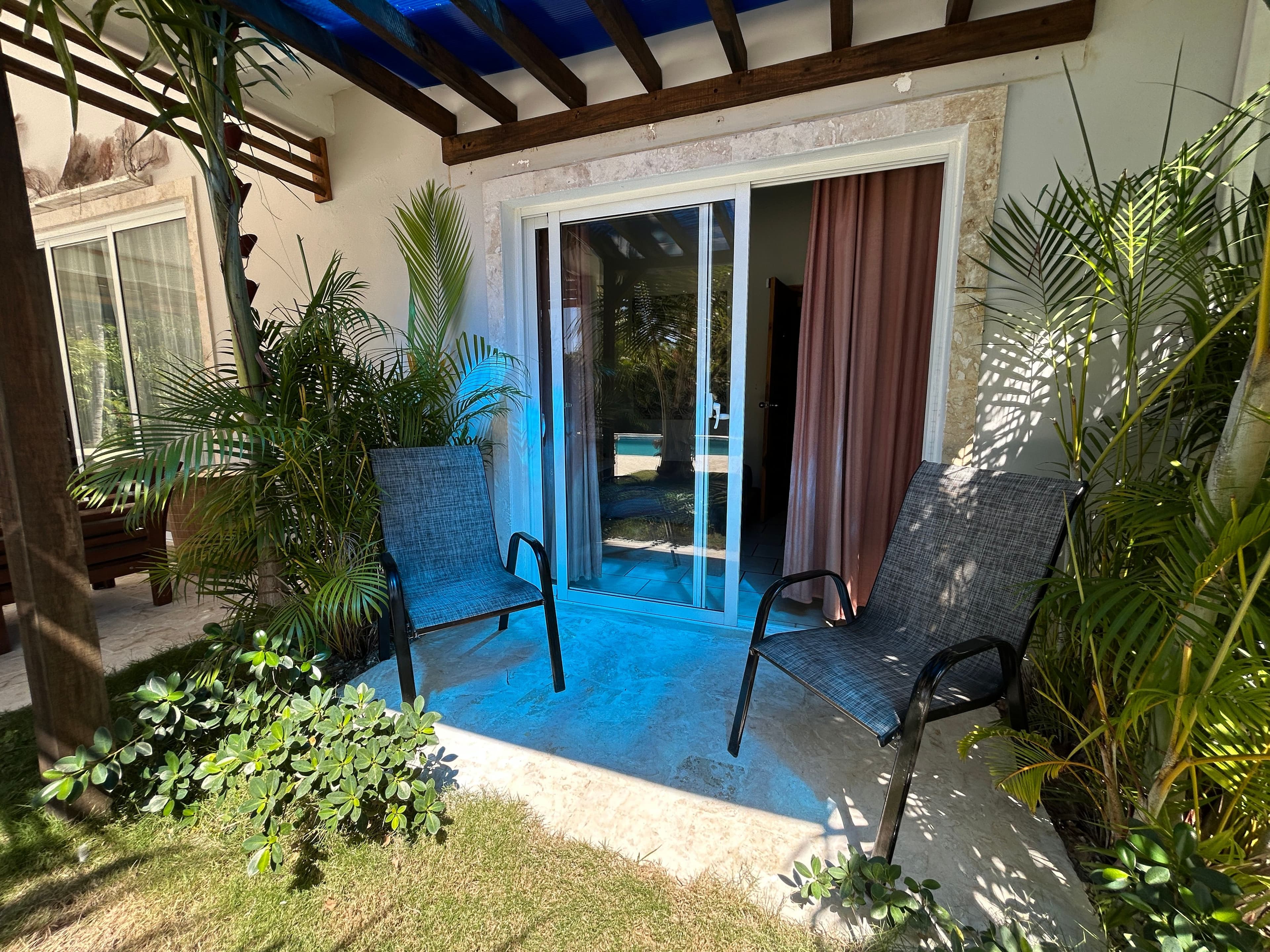9-Bedroom Villa with Pool and Jacuzzi Near Laguna Beach in Sosúa، الصورة 9